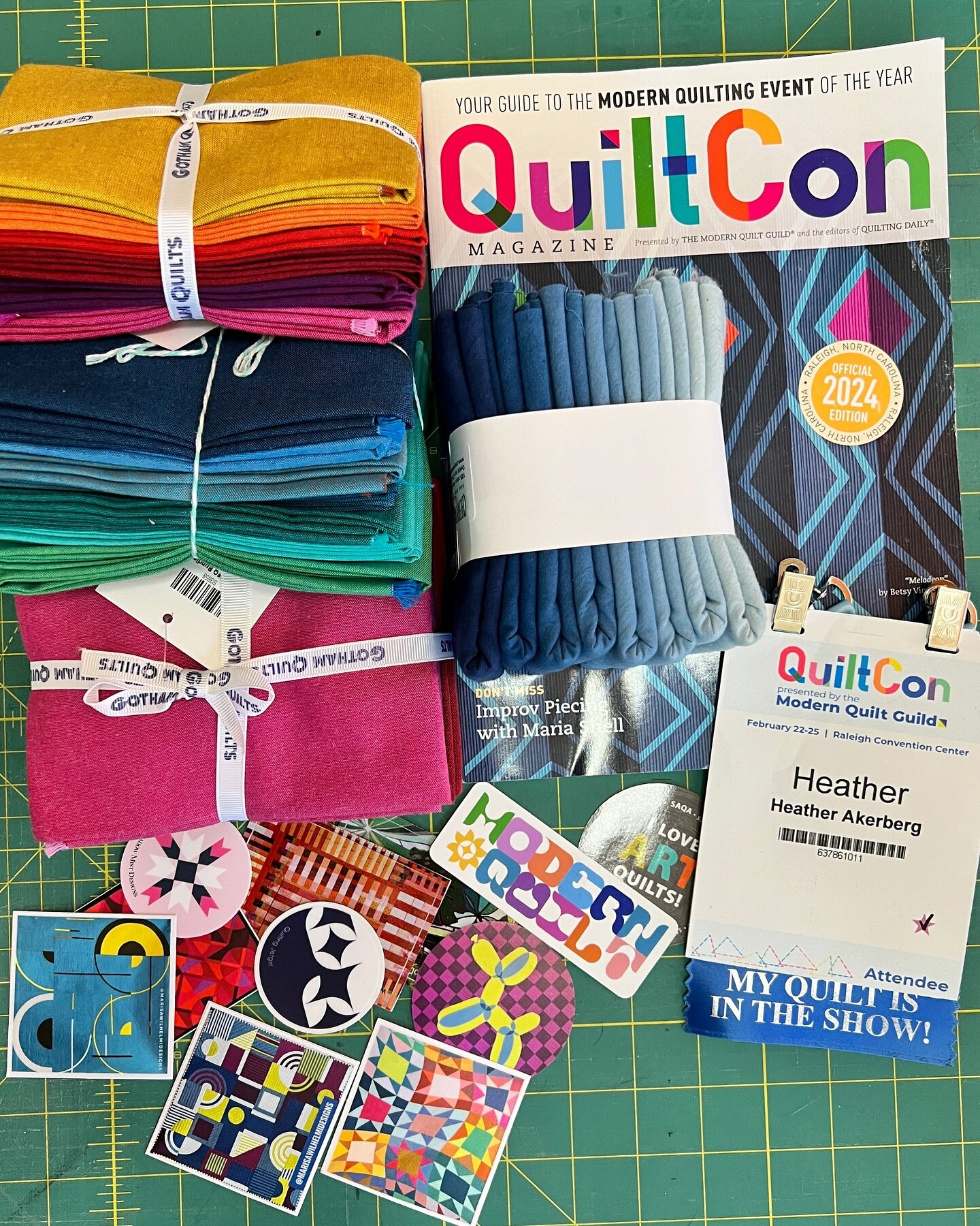 I&rsquo;m unpacked and still processing QuiltCon. I&rsquo;m so happy to have met some of you in person and sad that I didn&rsquo;t run in to others.

I brought home some Artisan Cottons from @gothamquilts and some Cherrywood fabrics and a few other s