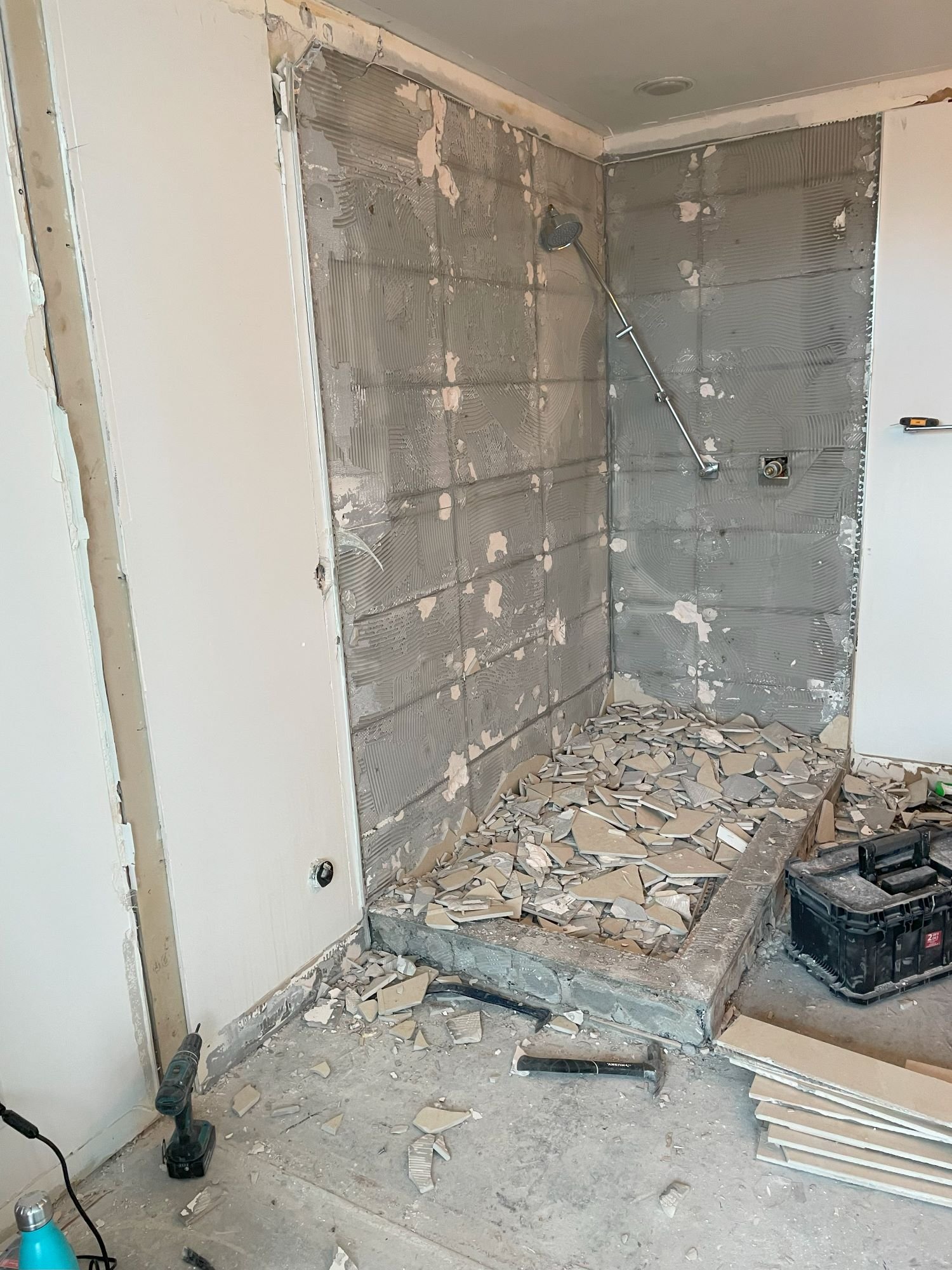 Ensuite Shower - Before