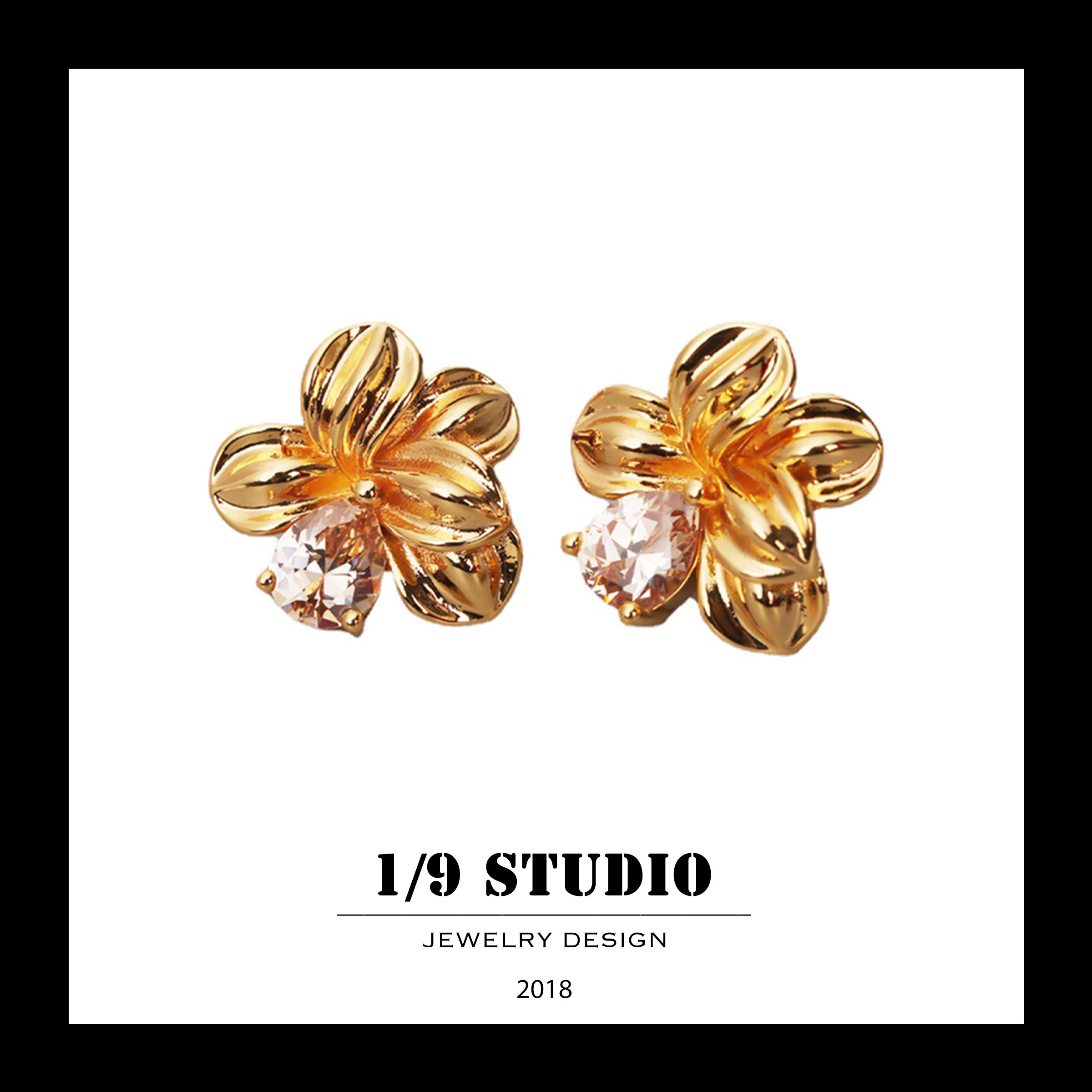 1/9 Studio Gold Filled Earring