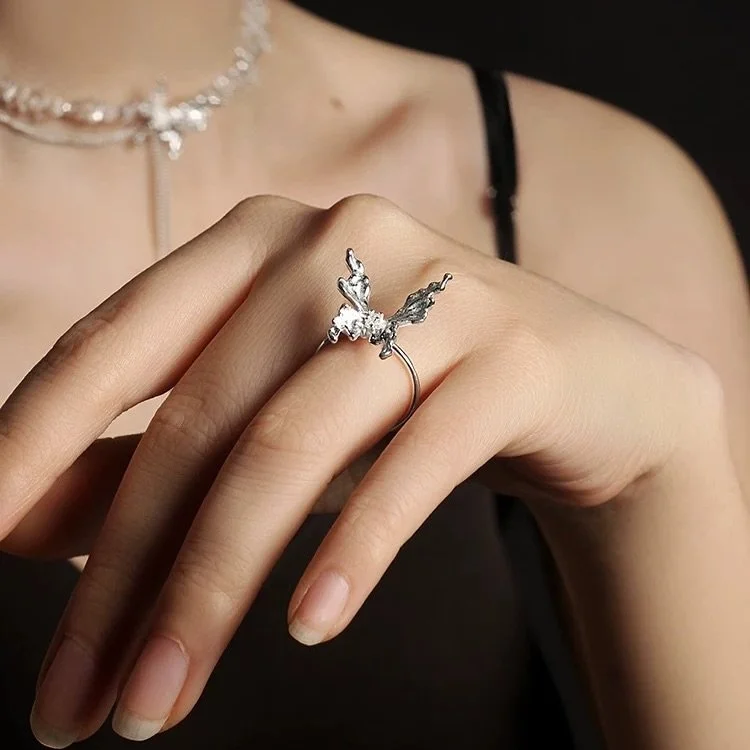 #handmadejewelrydesign #handmadewithlove #handmadejewelry #handmadeinusa #handmadeinla #handmadering #butterfly #butterflies #butterflyring #butterflyearrings #butterflynecklace #butterflyeffect