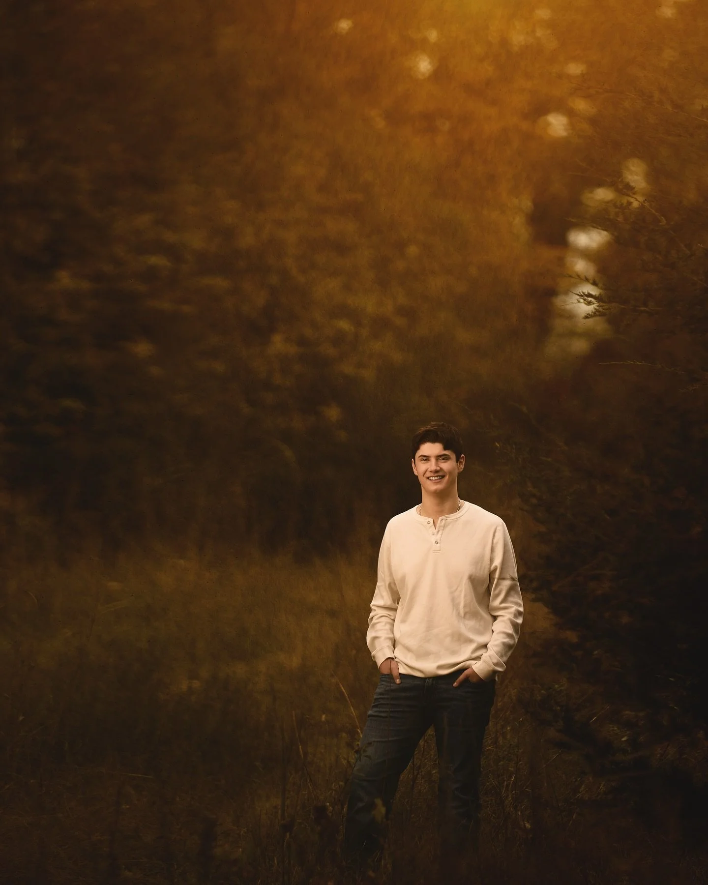 Lane

To book your session or a free initial consultation, follow the links at the bottom of our investment pages.

🌟 Senior Girl Pricing: S21photo.com/senior-girls
🌟 Senior Guy Pricing: S21photo.com/senior-guys
.
.

#seniorportraits #seniorpicture