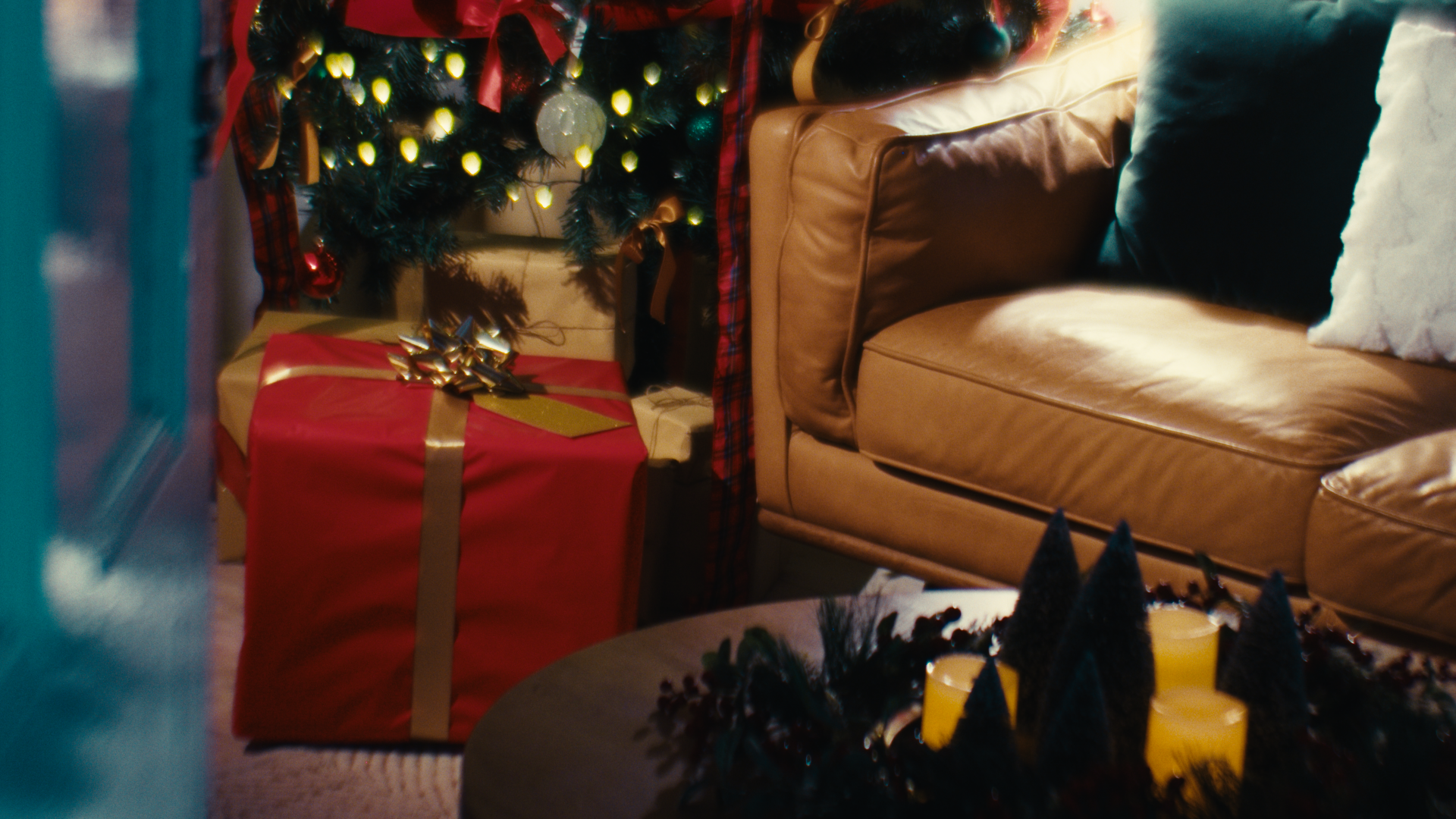 Still 2025-12-12 154428_1.105.1.png