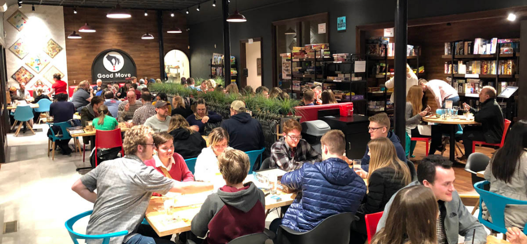 SNAKES & LATTES Homepage