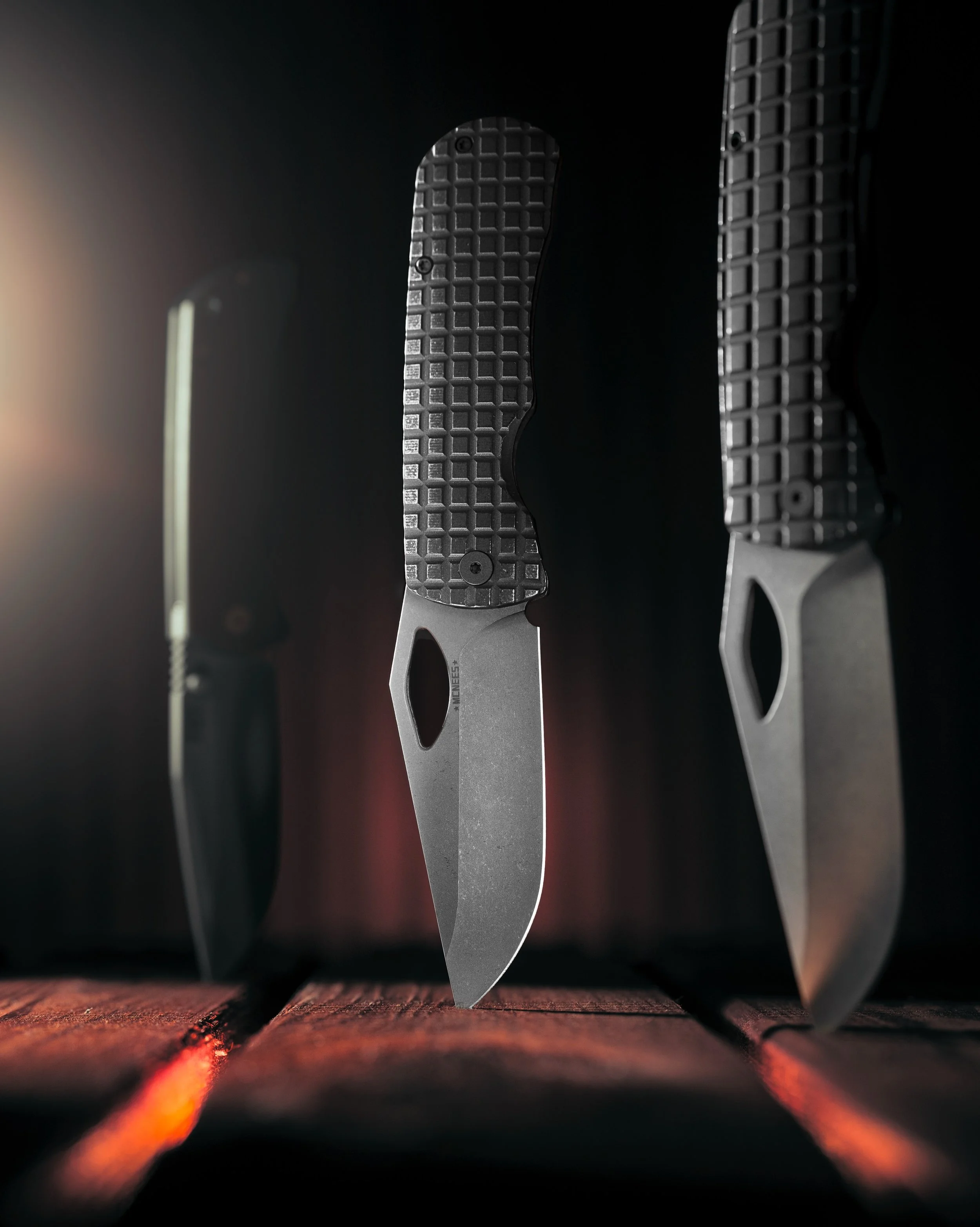 Little Dixon showing up for the Sunday show. 
.
Super excited for Blade Show Atlanta. Can&rsquo;t wait to see all the heat @mcneesknives is bringing and the different variations of the Little Dixon. 
.
Should you spot me somewhere at Blade Show, feel