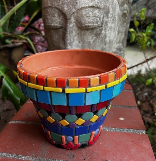 thumbnail_mosaic flower pot - mary camargo.jpg