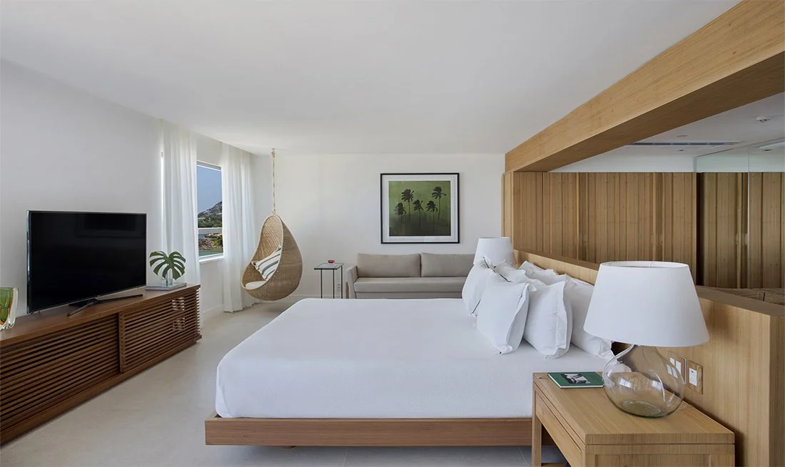Ocean-front-suite_SIDE-VIEW-1.jpg