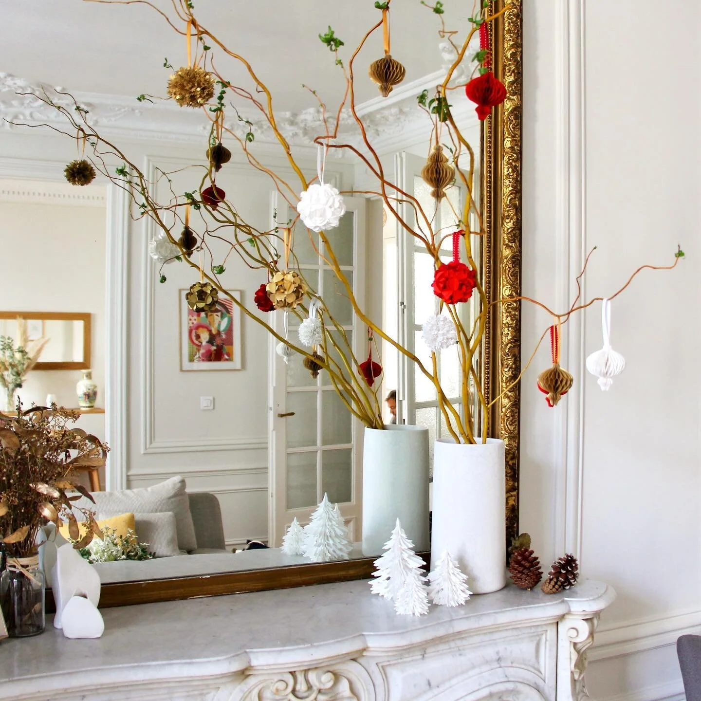 D&eacute;coration d&rsquo;int&eacute;rieur avec la collection de No&euml;l 🎄 

#interieurparisien #decorationinterieur #decodinterieur #noeldecoration #collectiondenoel #noel2021 #noel
