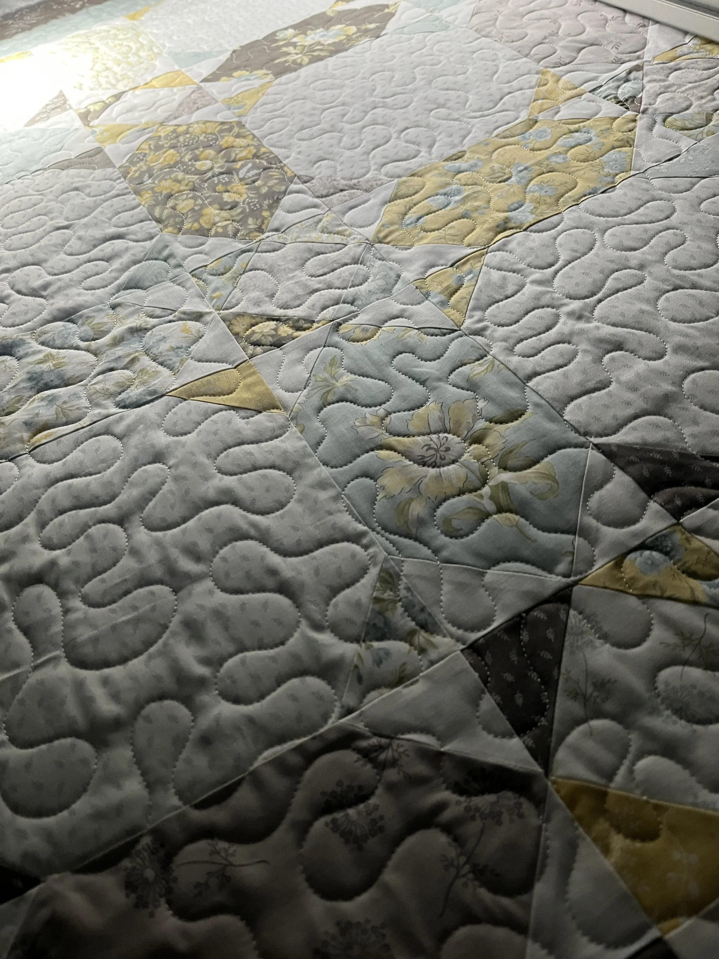 Stipple quilting