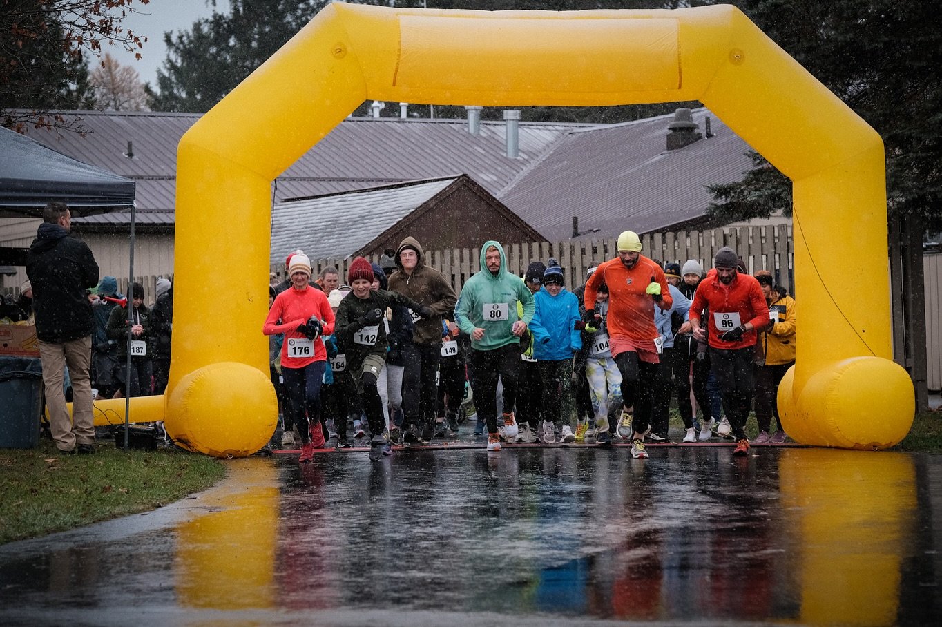 2024 GRATITUDE RUN 🍁🦃

What a morning! ❄️ luckily the cold rain turned to snow right before our start. We were blown away by how many folks came out despite the weather! 

We had 165 registrants this year! Doubled from our inaugural event last year