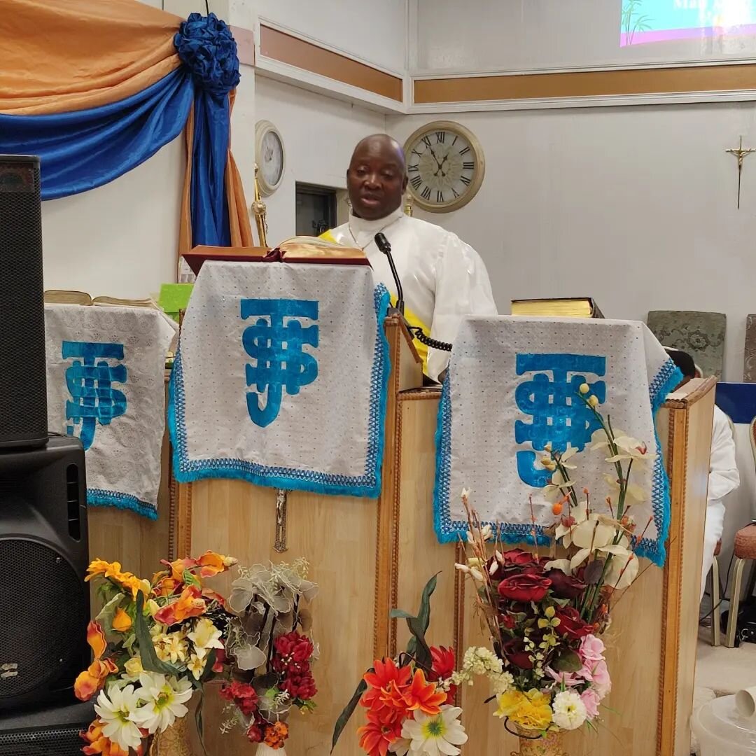 Happy Second Sunday Service of the Month/Year 😍May the good Lord answeareth our prayers and worship In Jesus Name 🙏
Amen IJN 🙏

@weintheccc @real_celestian
@akorinijomimo_ @celestialvisiontv

@lulicathedral