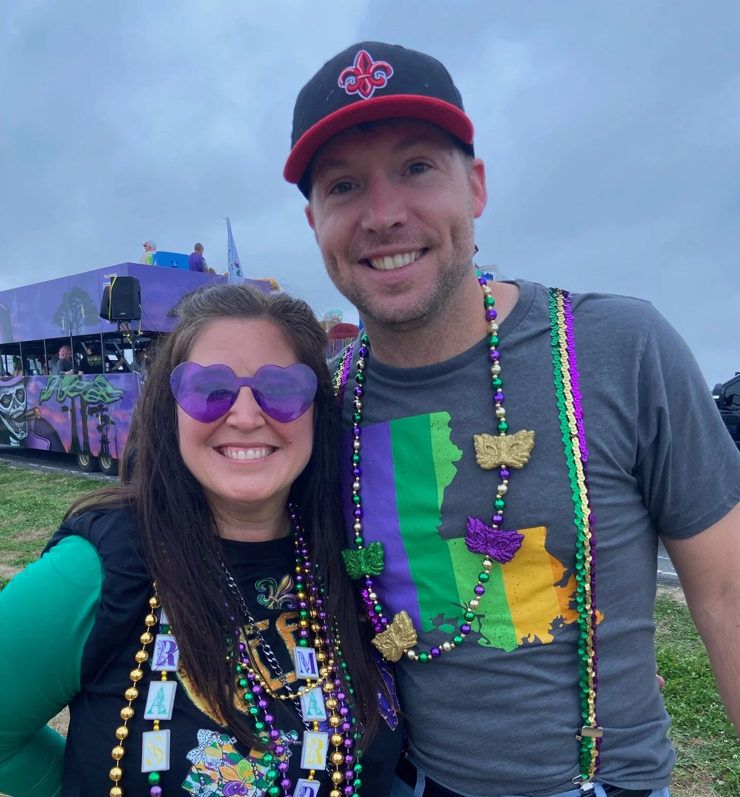 There&rsquo;s nothing like Mardi Gras in Louisiana. 💜💛💚

The streets are packed, the music is loud, and the celebrations are in full swing. Our SGS team members Corey Chapman and Andrea Lormand are celebrating in the heart of it all.

Laissez les 