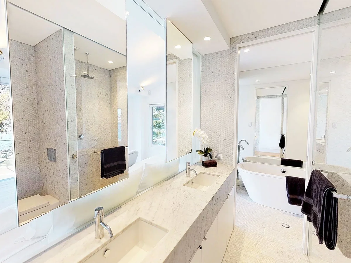 Manly-Penthouse-interior-master-ensuite.jpg