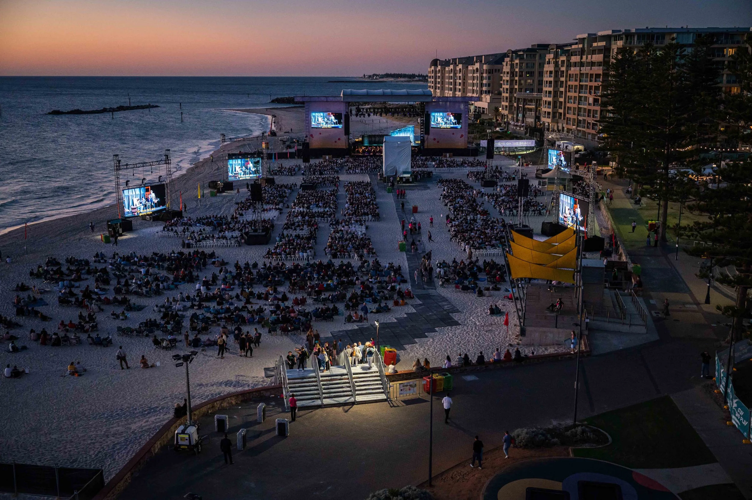 Boheme on the Beach-17.jpg