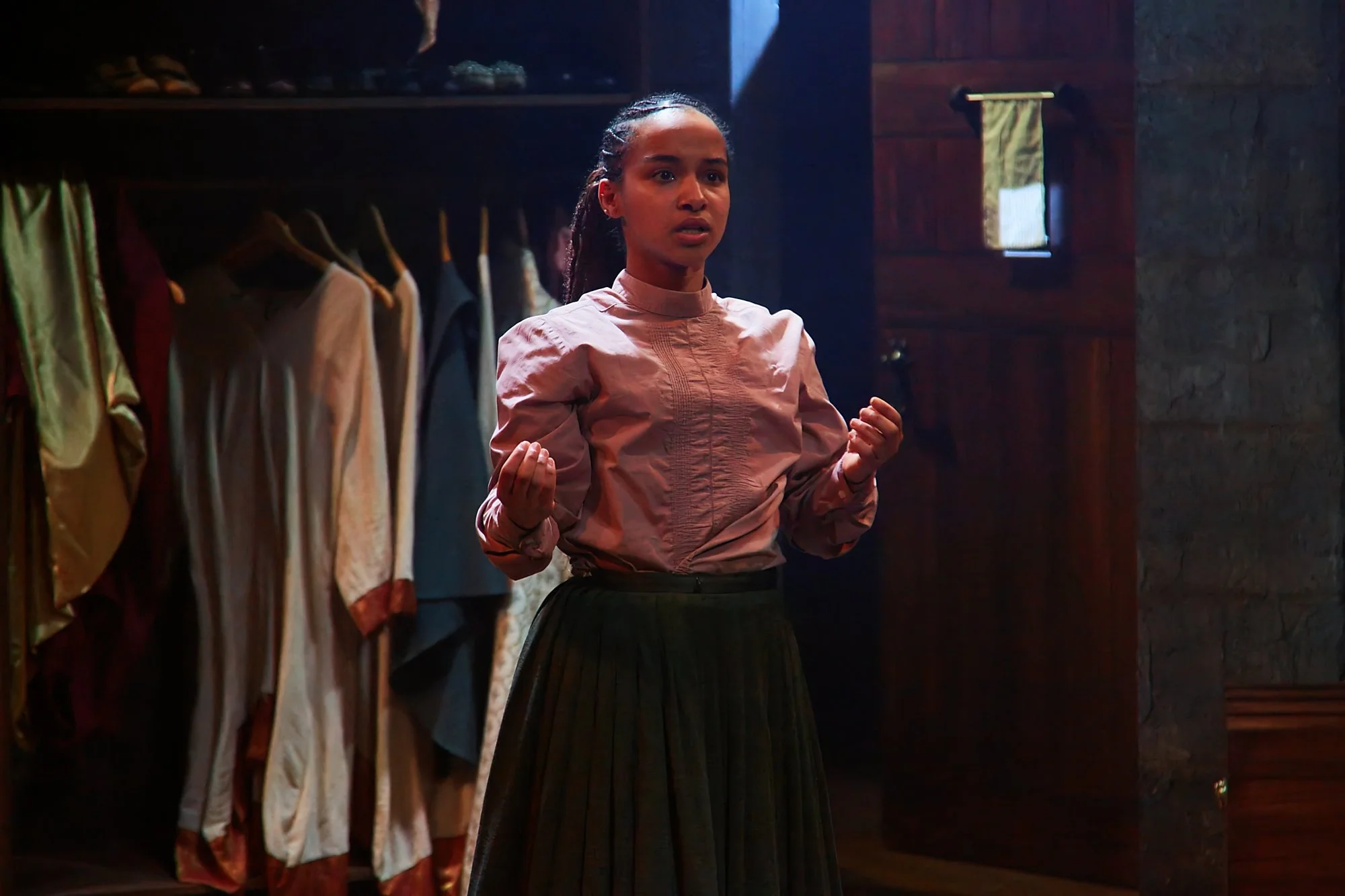 Playhouse Creatures_065_w.jpg