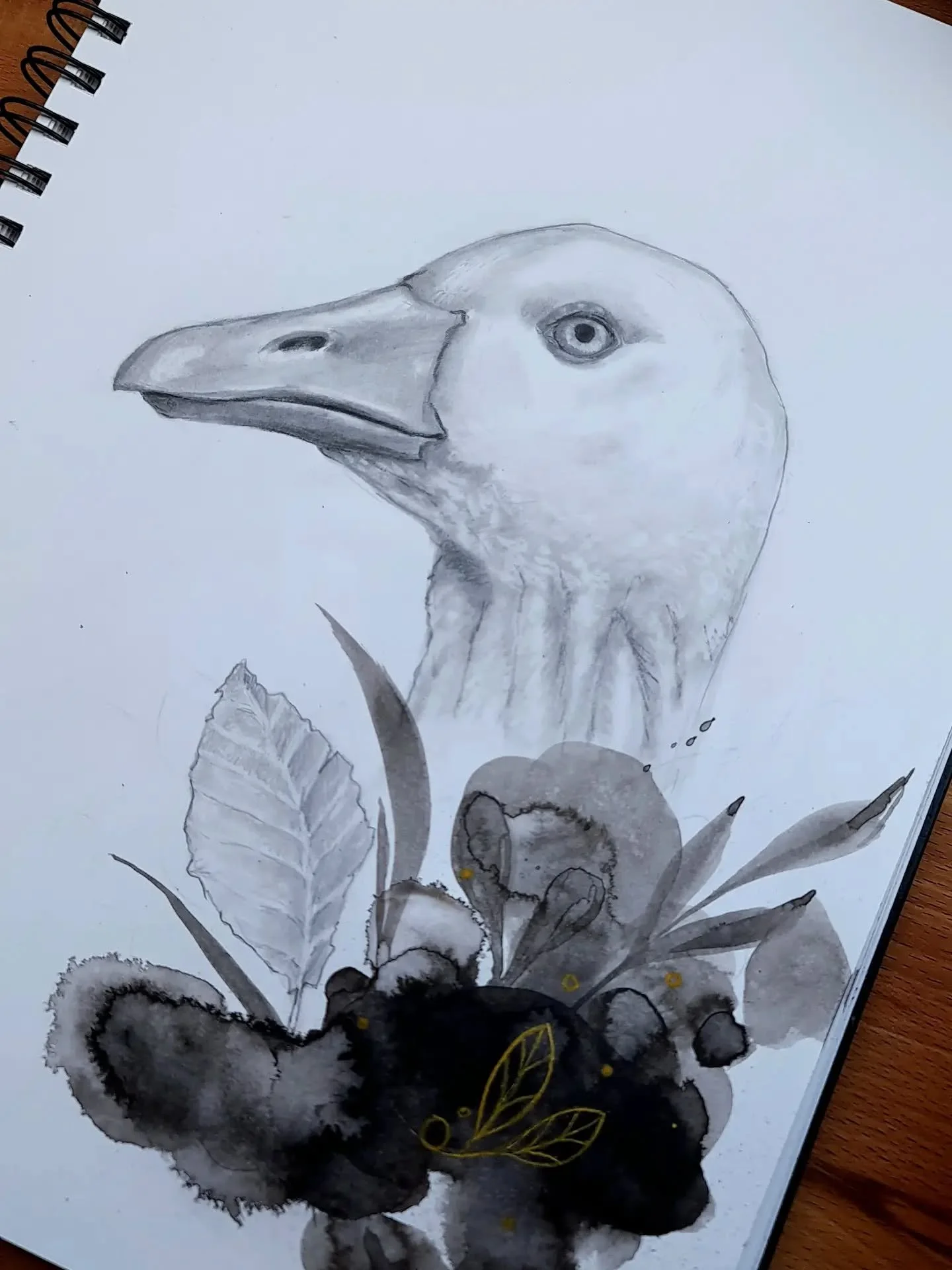 Mal wieder ein bisschen gezeichnet. Es ist noch nicht so ganz fertig, wollte es dennoch schon teilen. Wer wei&szlig; ob ich es beenden werde 😅 dennoch ist es sch&ouml;n, einfach mal wieder zwischendurch was anderes zu machen. Beim Malen braucht man 