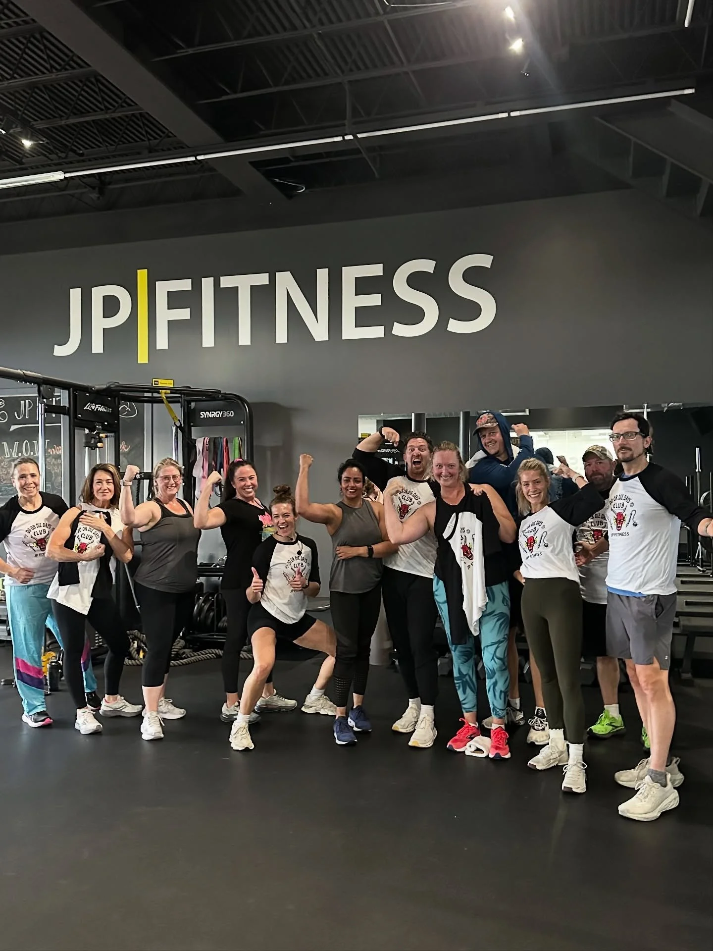 We did that! 💪🏻 Do or Die days was a total SUCCESS! So grateful for everyone that joined, tried something new &amp; worked your butts off this past week! 

#fitness #mankato #workout #motivation #fitnesslife #fitness #gym #gymlife #grouptraining