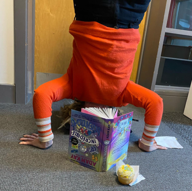 Handstand.png