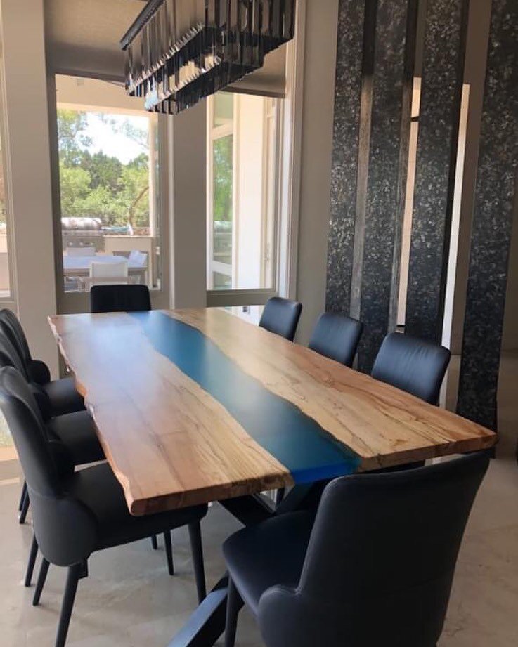 Check out this Spalted Maple @ecopoxy river table I did for a client in San Antonio. 😃
For more information or to book your next order ⬇️
☎️ 952-367-7189
🌐 www.fjelstednord.com
*
*
*
#naplesflorida #bonitasprings #wood #maples #cherry #choppping #b