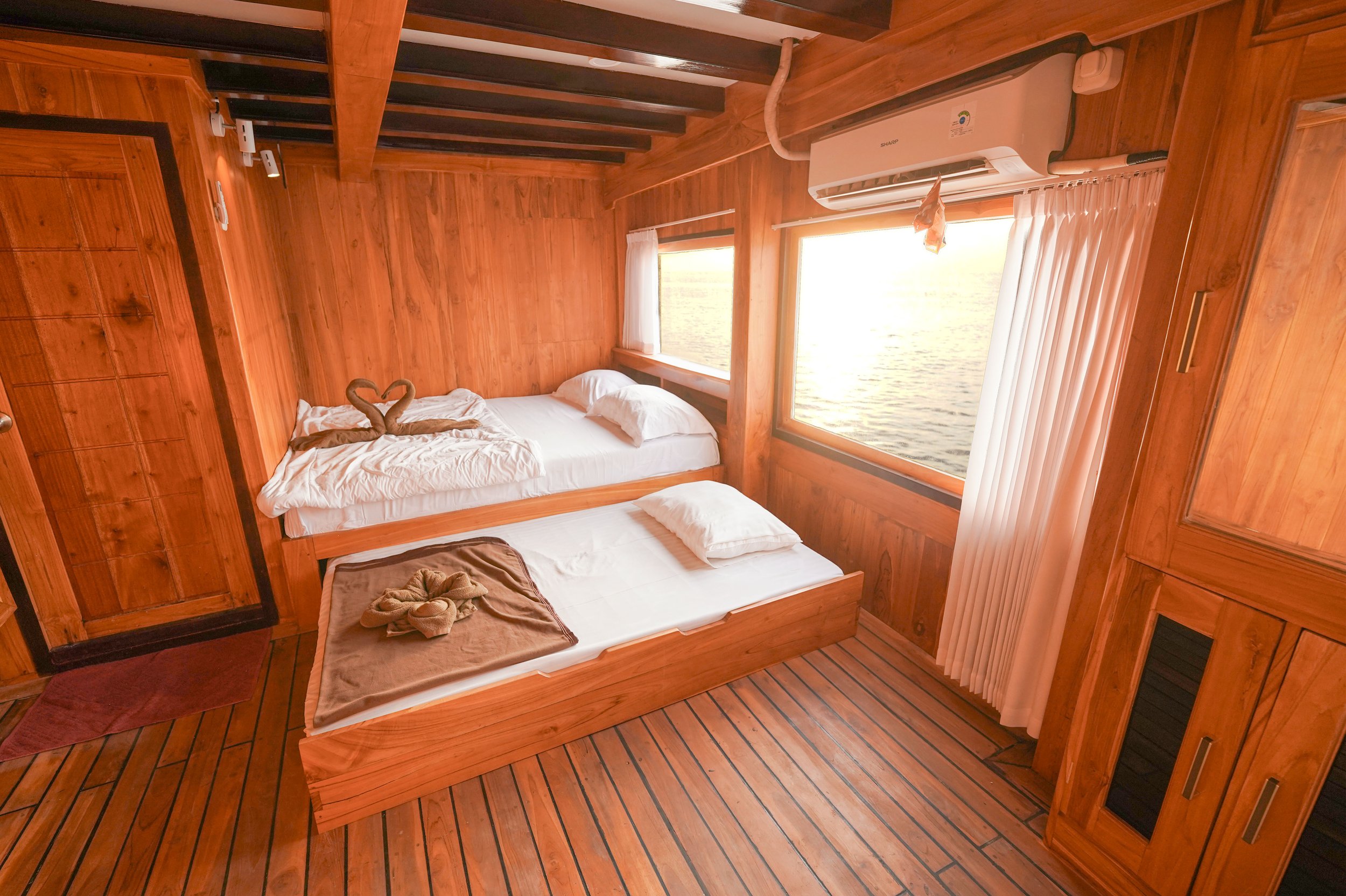 Alfathran 3 - 1 Senggigi Room_0008_Layer 1.jpg