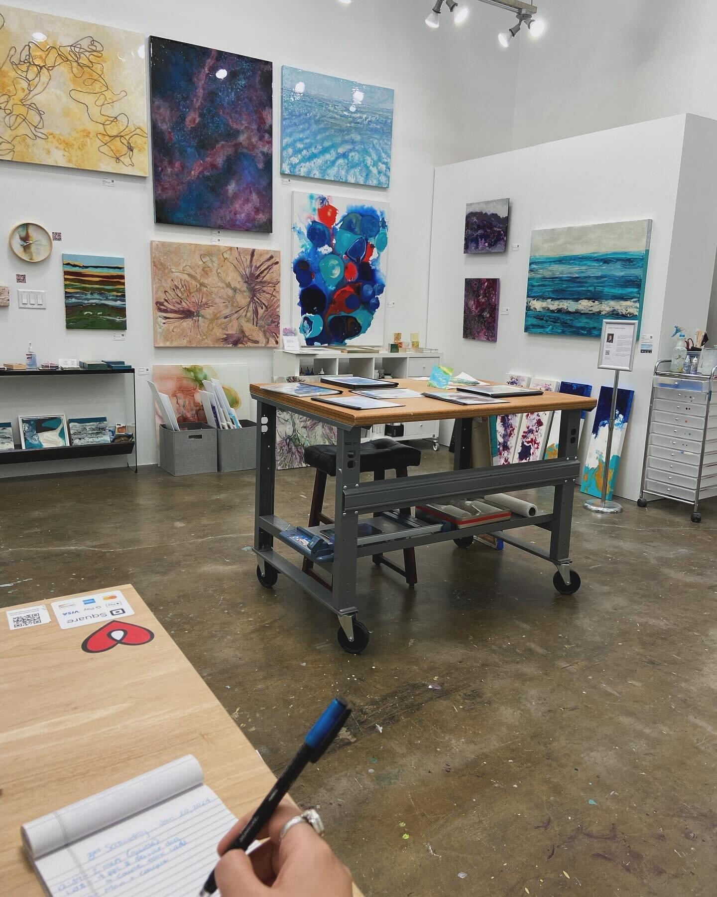 Third Saturday Open studios today at Silver street from 12-5pm! My studio is #117! 
#fluidart #artforsale #houstonart #houstonartscene #interiordesign #pouredacrylic #colorful