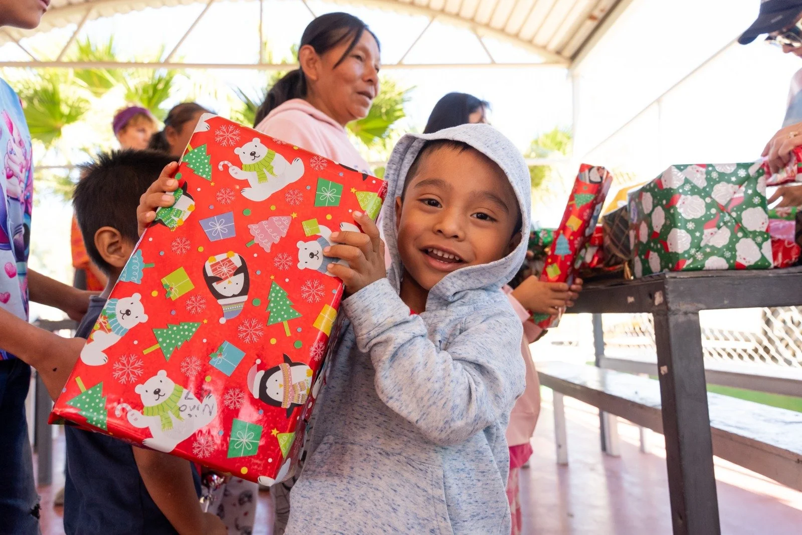 Kilómetro del Juguete Toy Drive Field Trip!