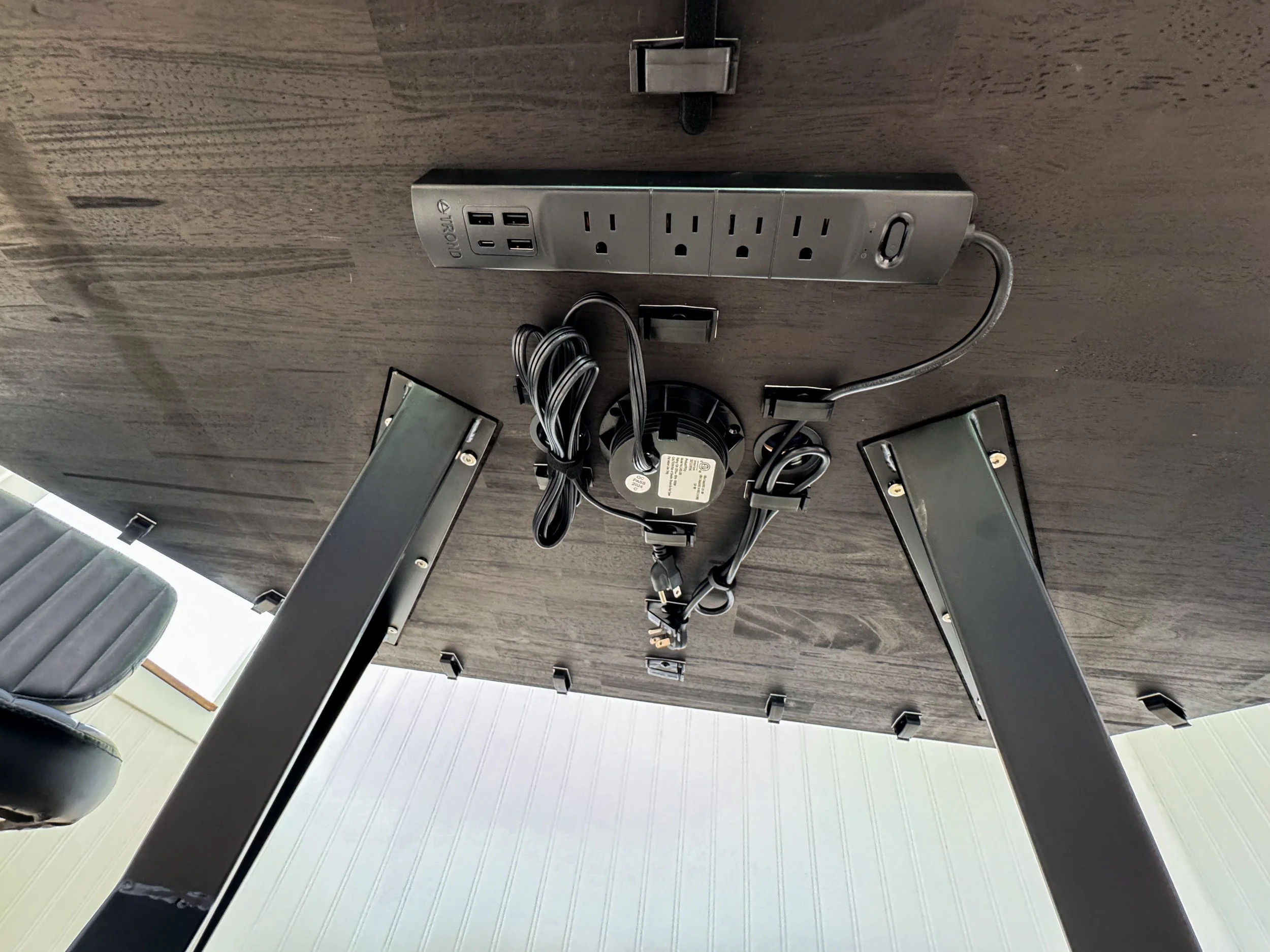4 Person Flex Midnight Black Podcast Table-3.jpg