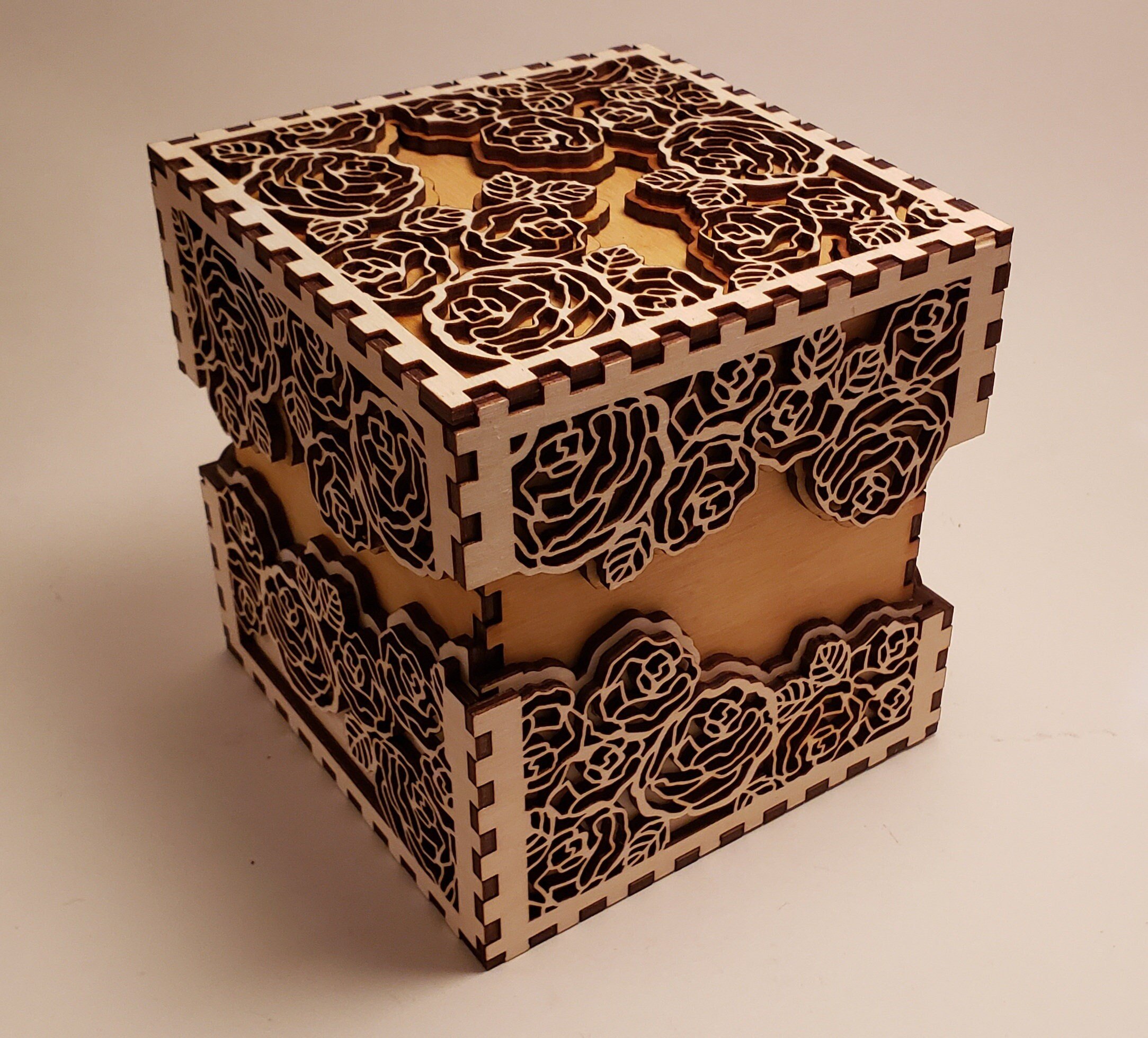https://i.etsystatic.com/23329516/r/il/3b7eb3/2420394005/il_fullxfull.2420394005_k067.jpg