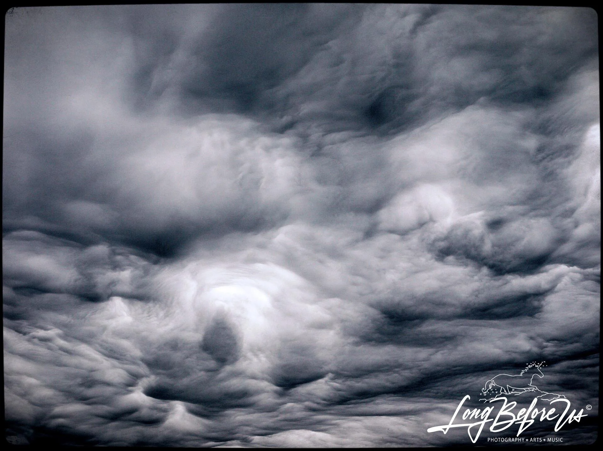 A photo before the storm