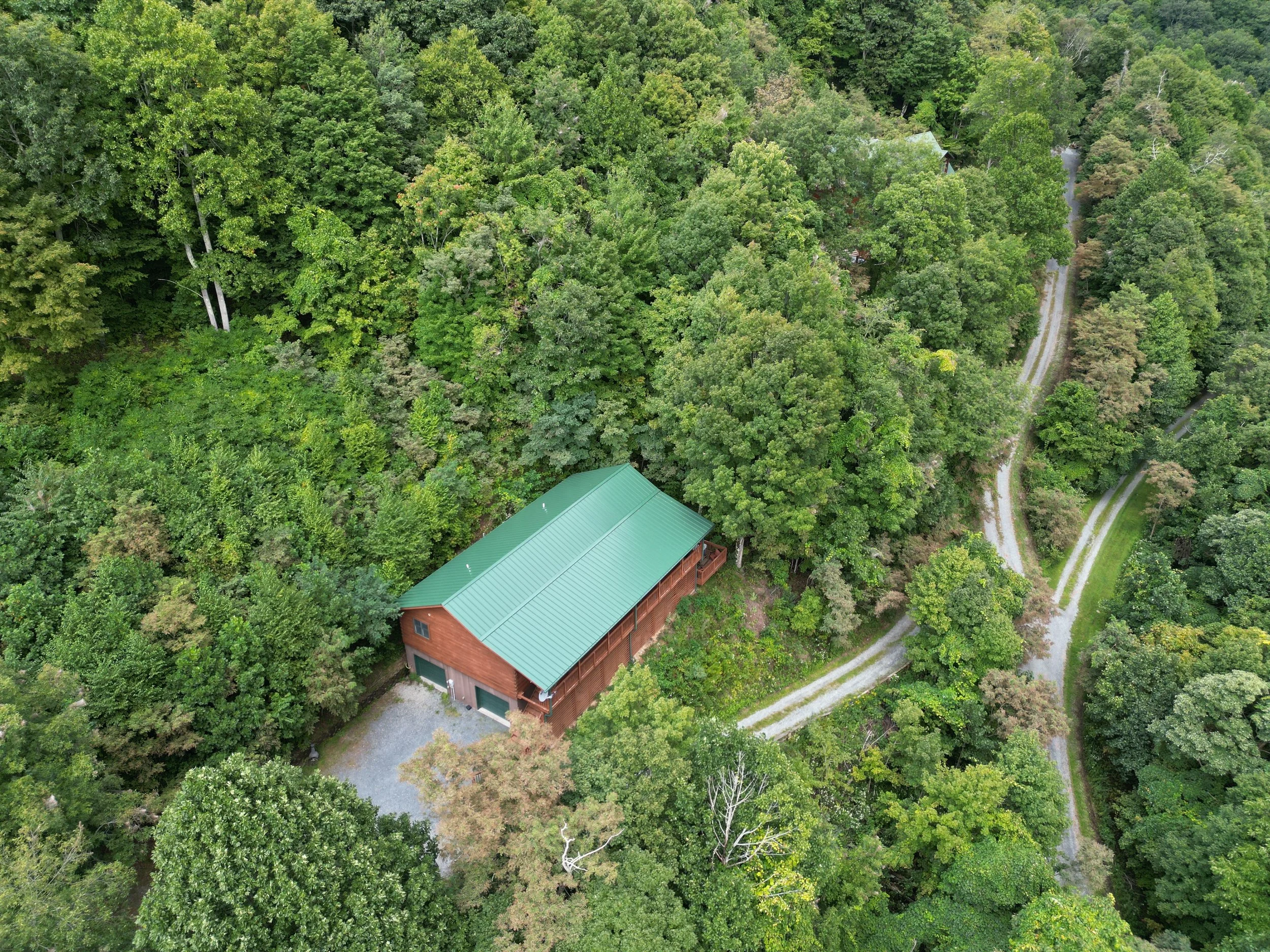 Metal Roof — JW Services Roofing Co.