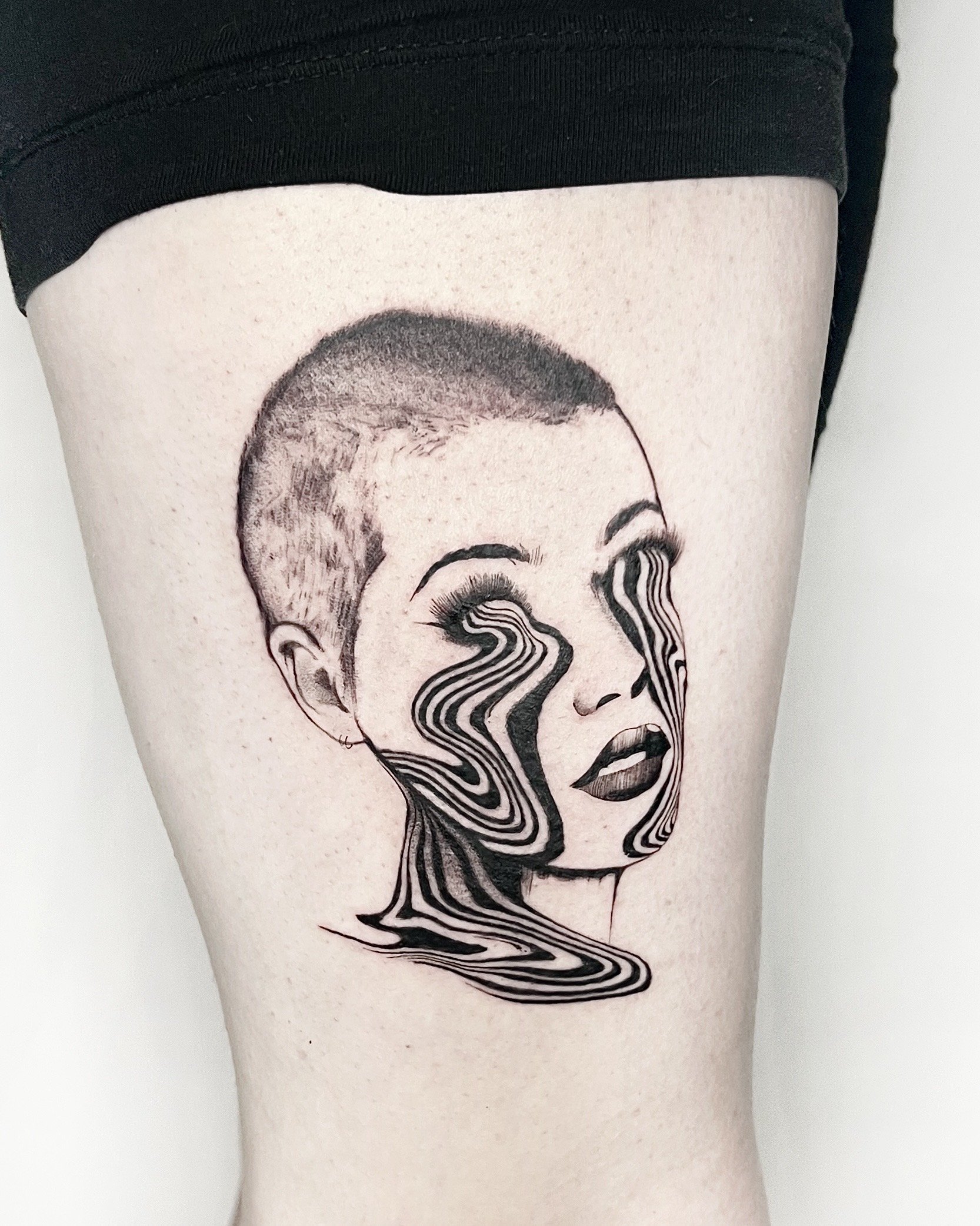 trippy tattoo | Roddy McLean Tattooer