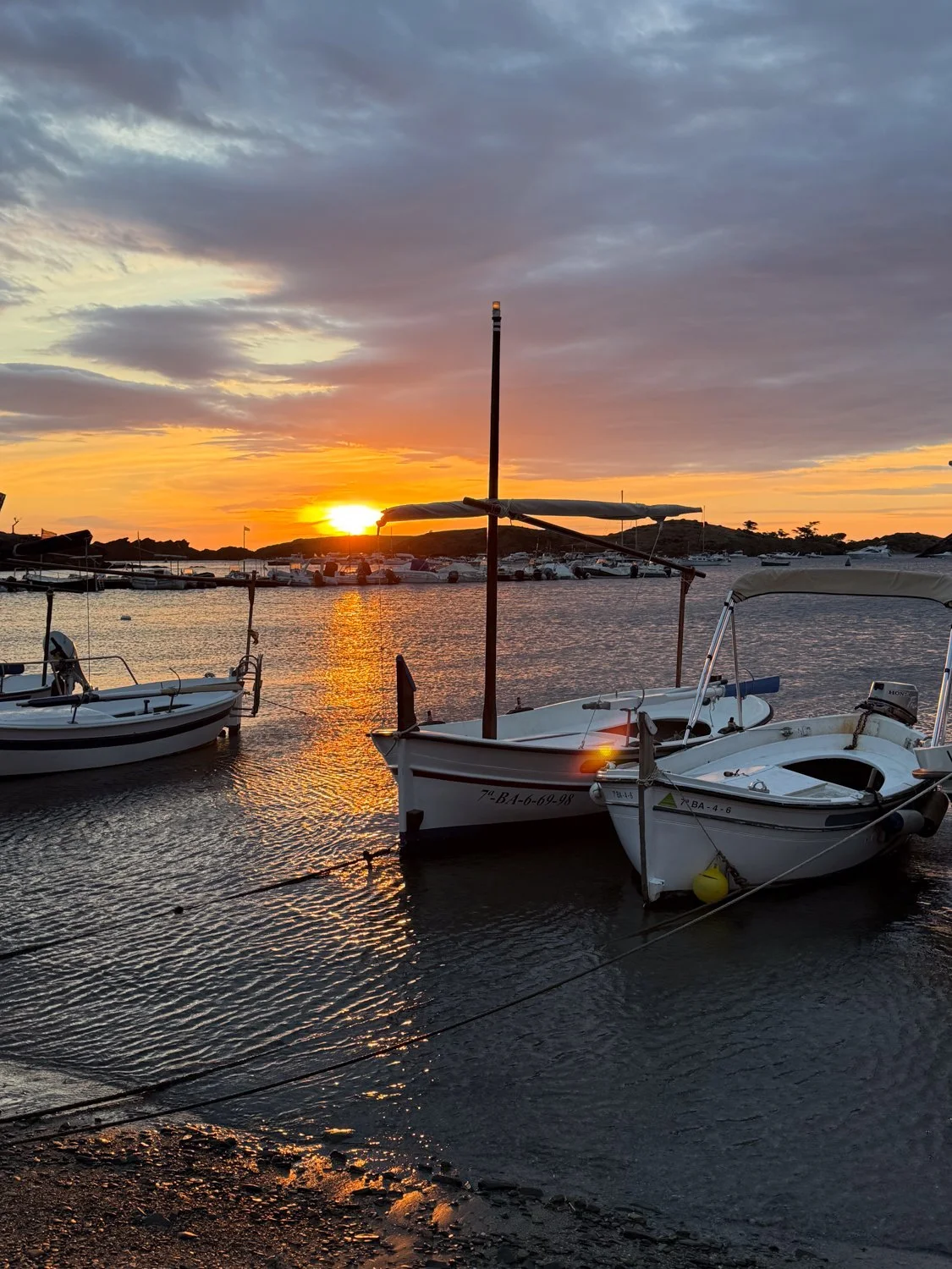 heidilaughtonart-two-boats-sunrise-pleinair-7.jpg