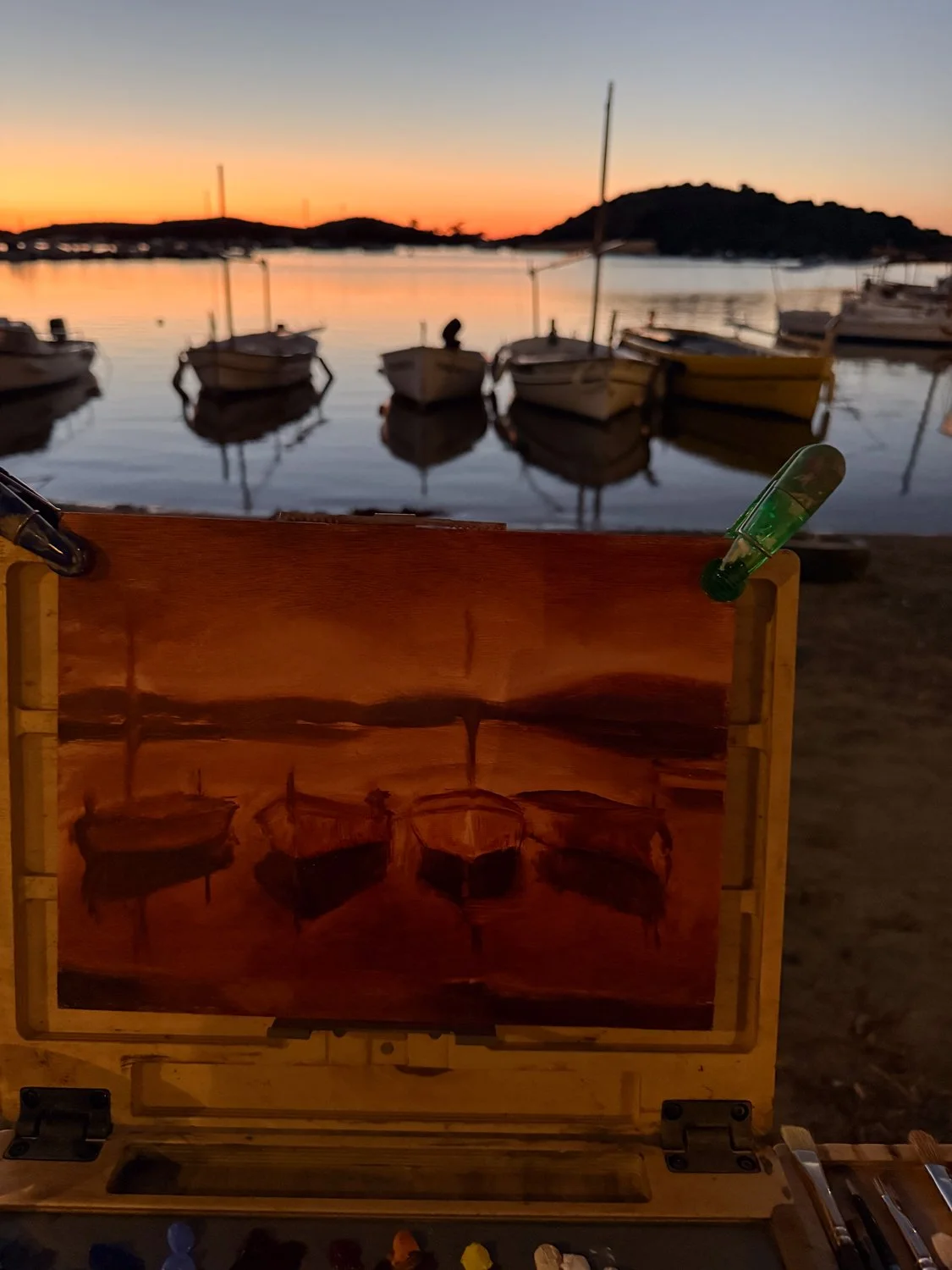 heidilaughtonart-row-of-boats-pleinair.jpg