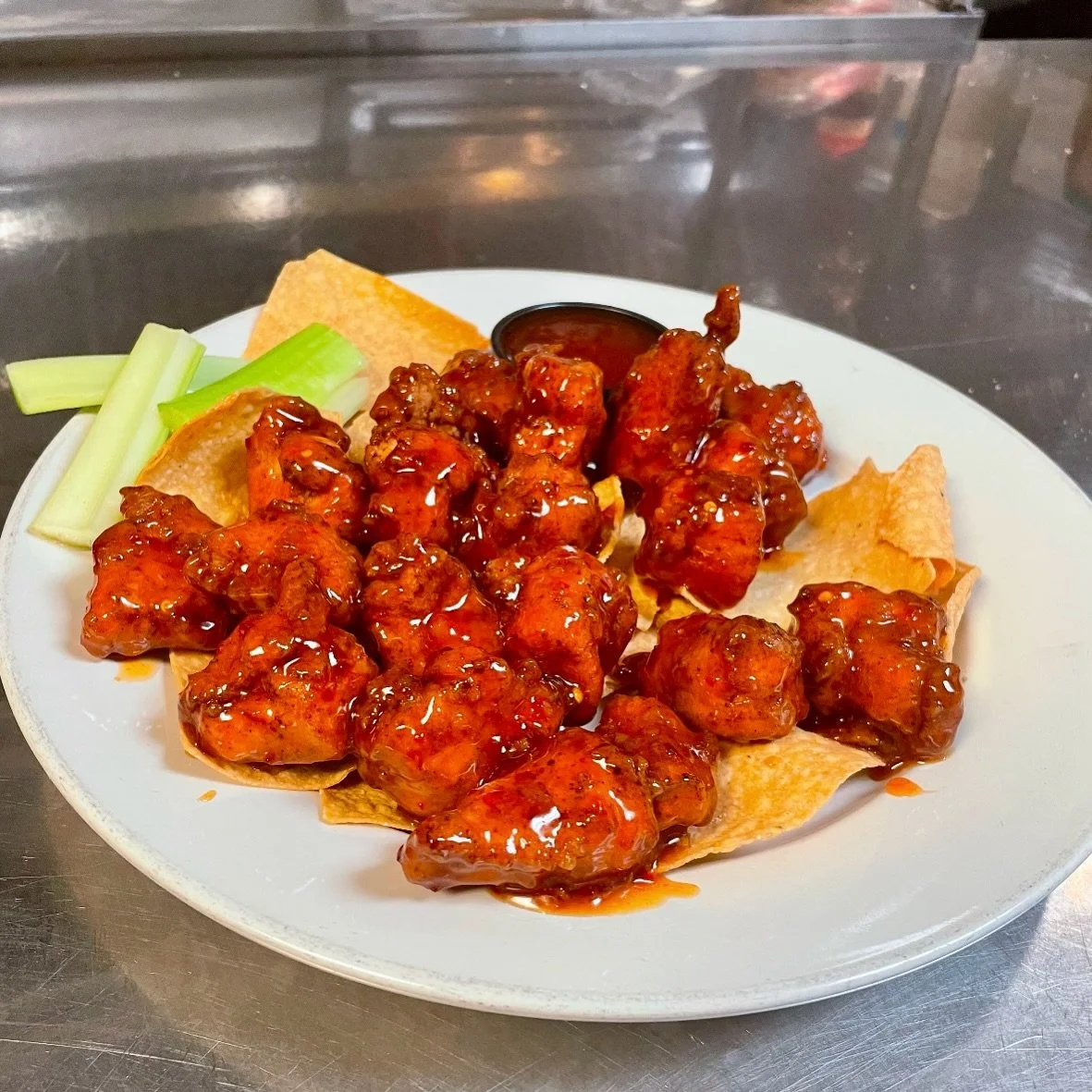 Football + wings = the perfect Sunday game plan. 🏈🍗 Join us for NFL Sunday Ticket and a plate (or two) of some crispy, saucy Chicken wings! (Boneless or Bone in, your choice 😊) 
open 11:30am-10:00pm everyday! 
See y&rsquo;all soon! 🍺 🏈 🍗 📺