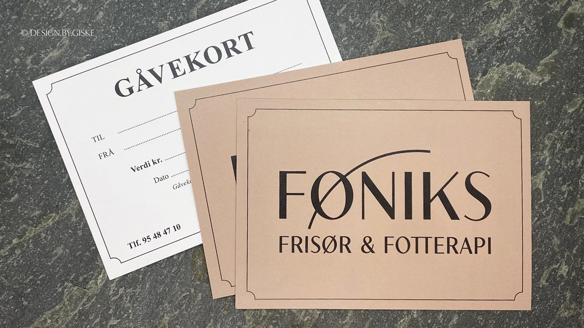 Logo - visuell identitet - trykksaker - profilering - gavekort // FØNIKS frisør & fotterapi, Voss // © Design by Giske - januar 2026