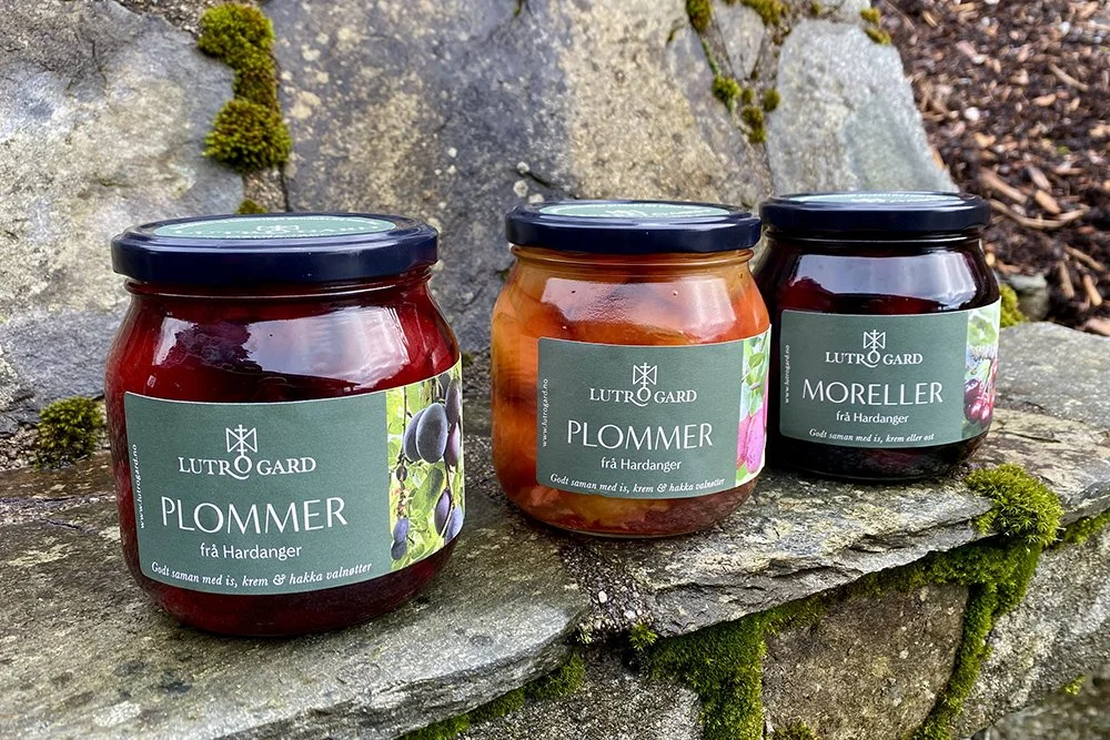 LOGO, IDENTITET & ETIKETTKONSEPT