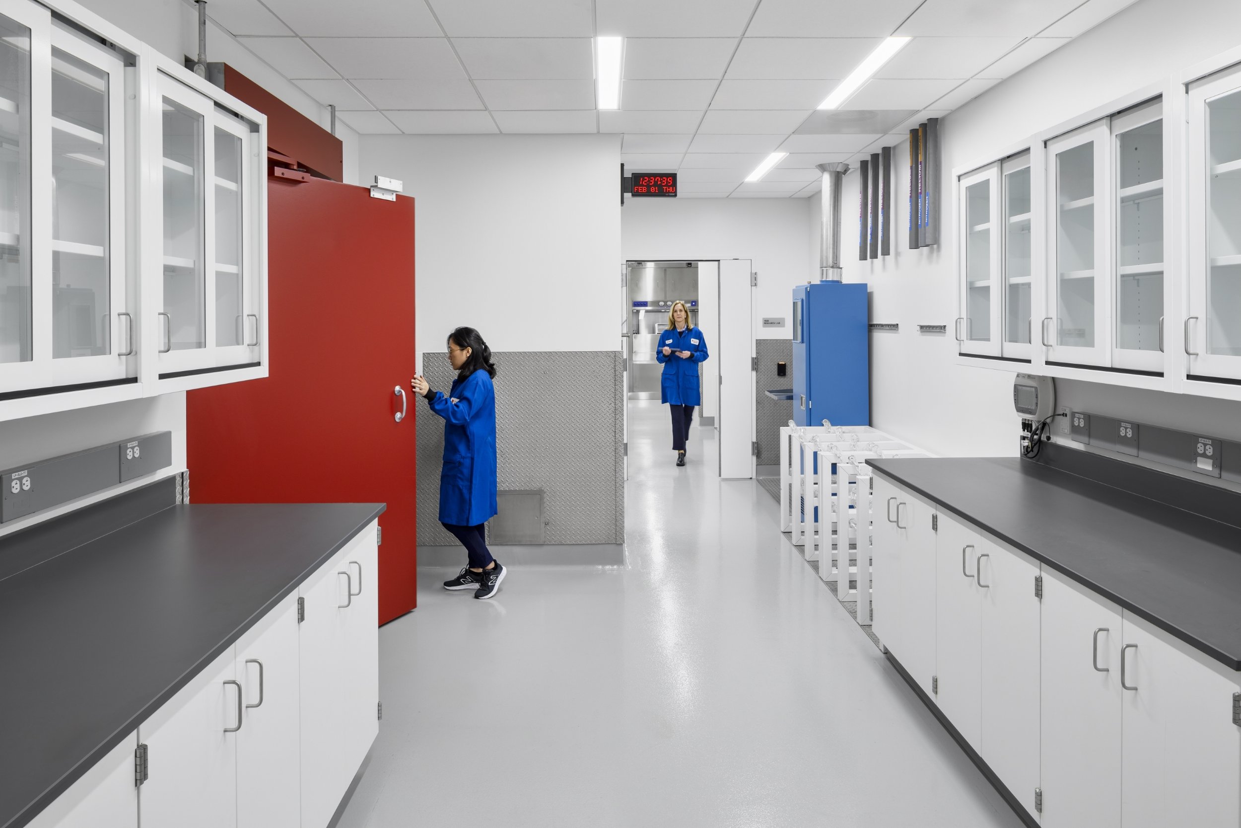 22609_N6 (Custom).jpg