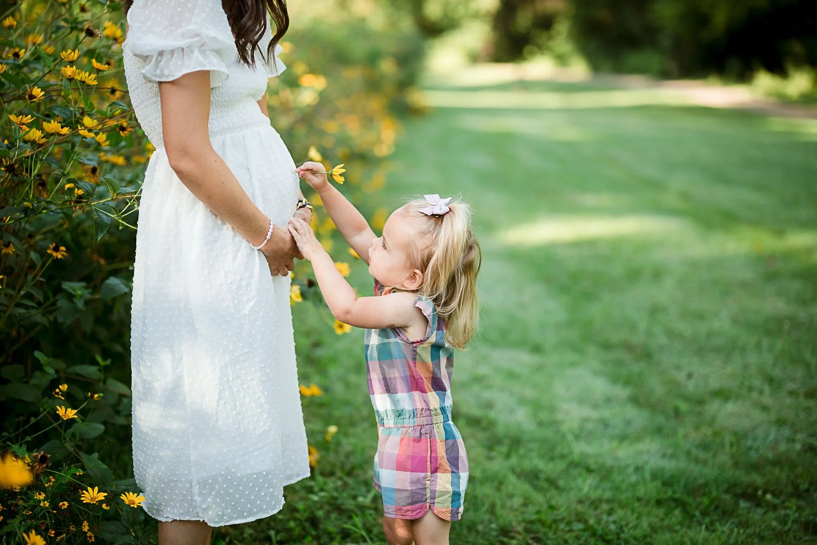 maternity-photographer-columbus-ohio (10 of 76).jpg