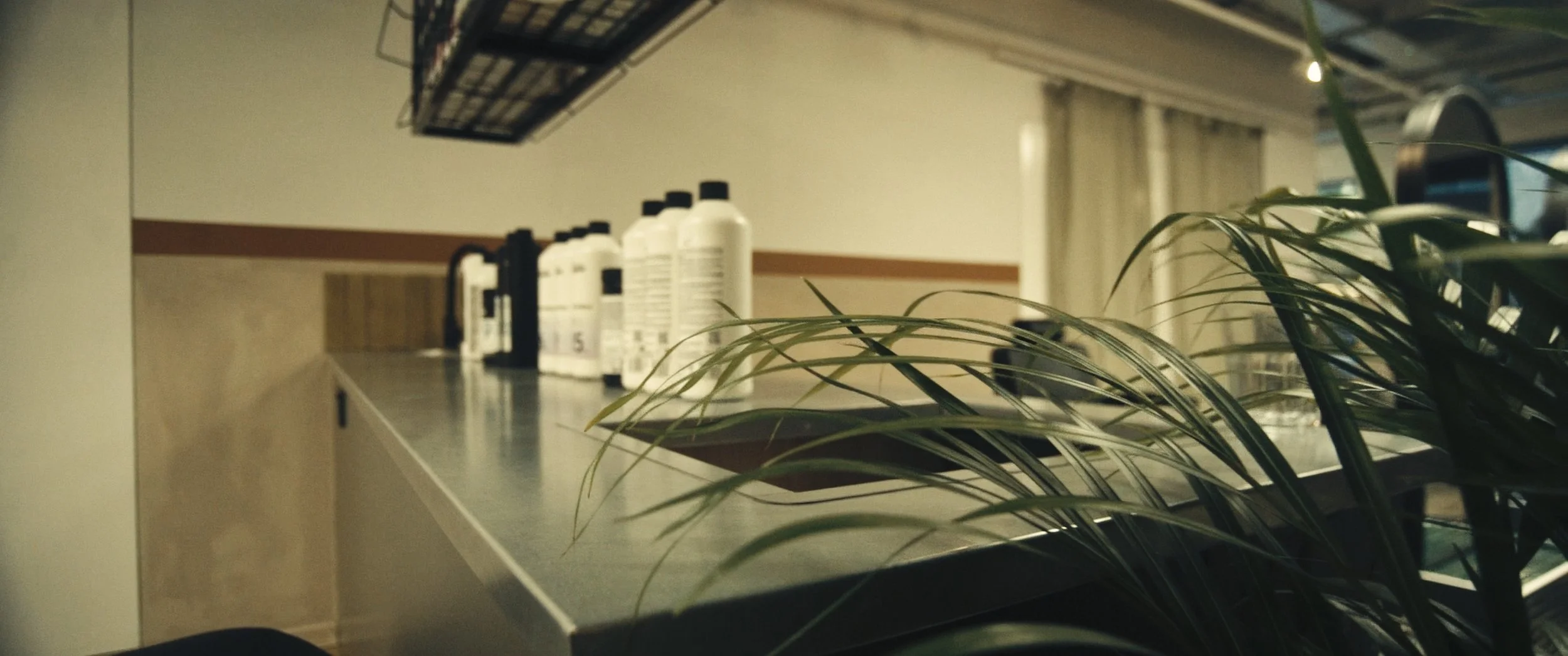 Master Wide 4K_01_08_06_15.jpg