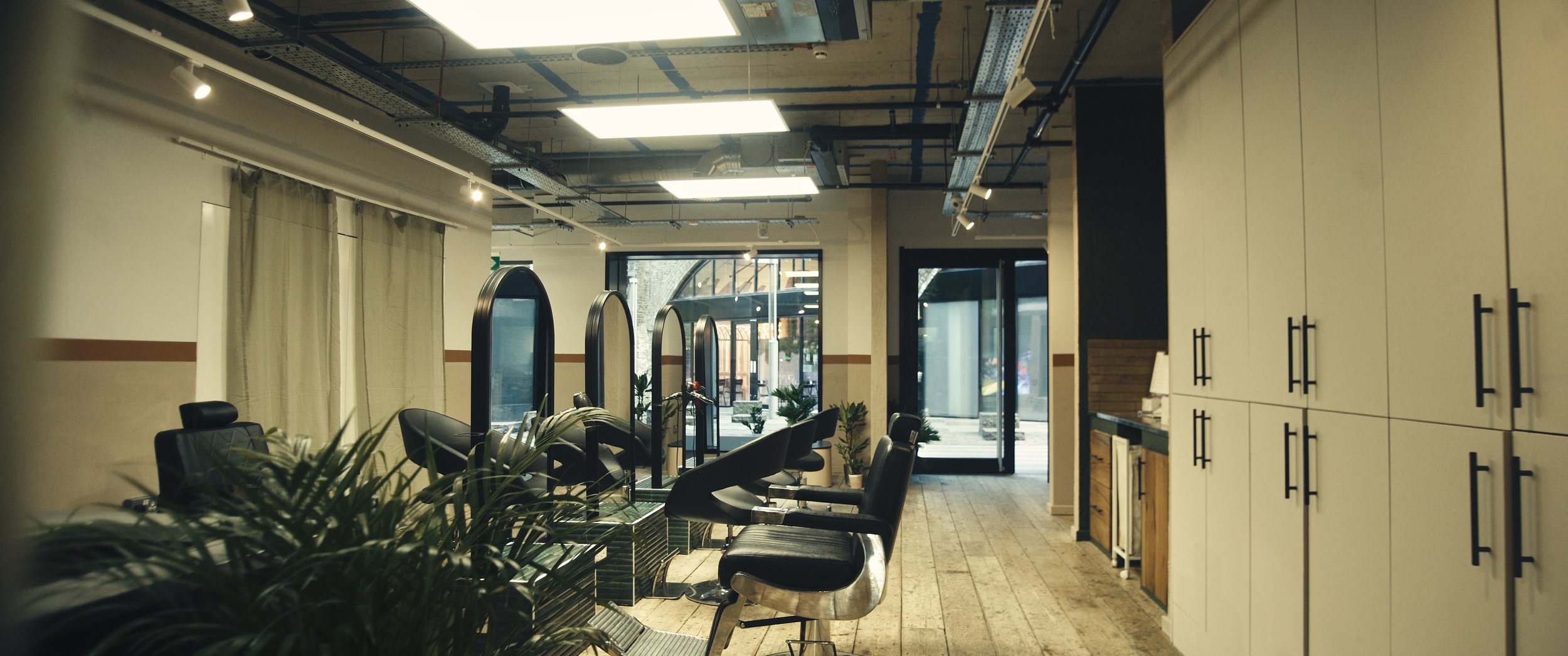 Master Wide 4K_01_08_05_03.jpg