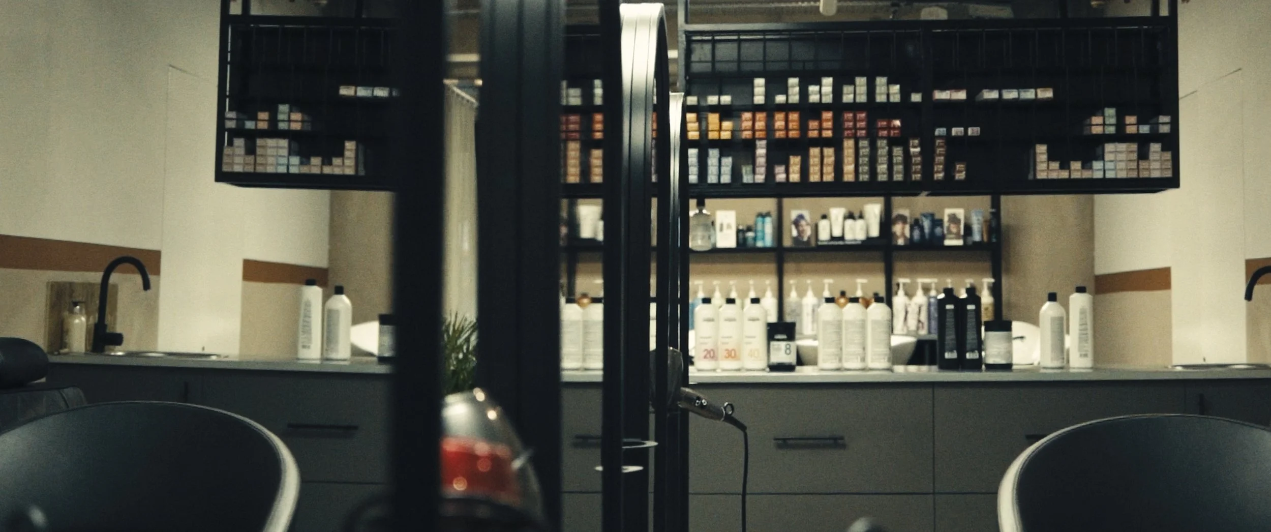 Master Wide 4K_01_08_35_08.jpg