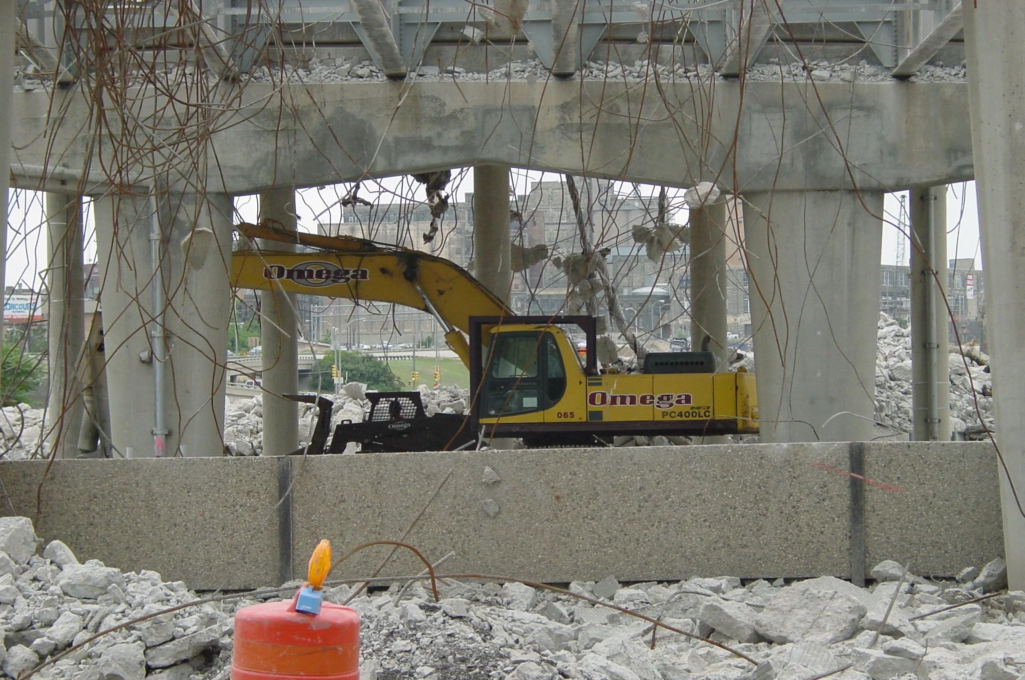 2002-08-01 Park East Demo (44) copy.JPG