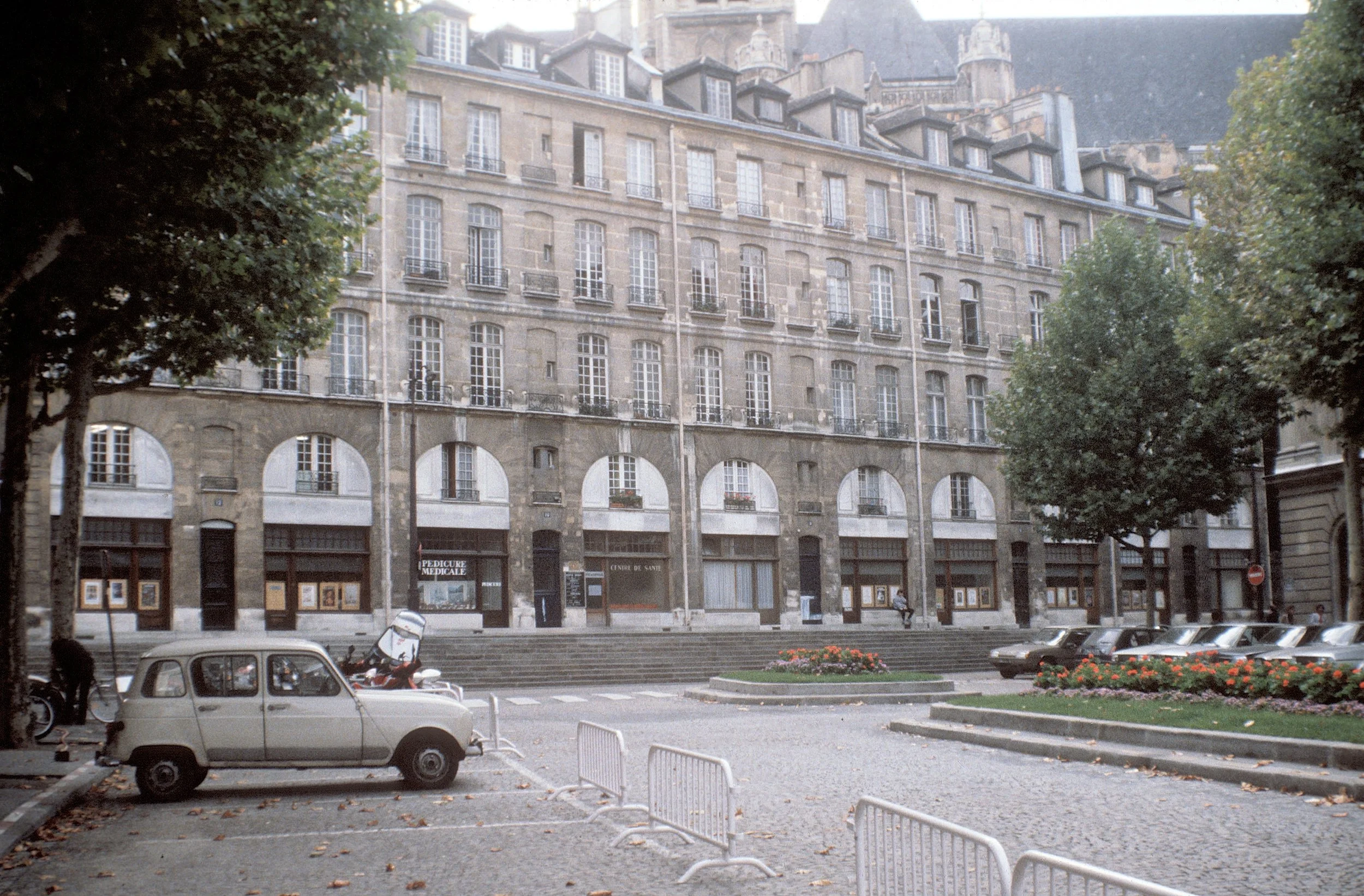 paris3_b__020 copy.jpg