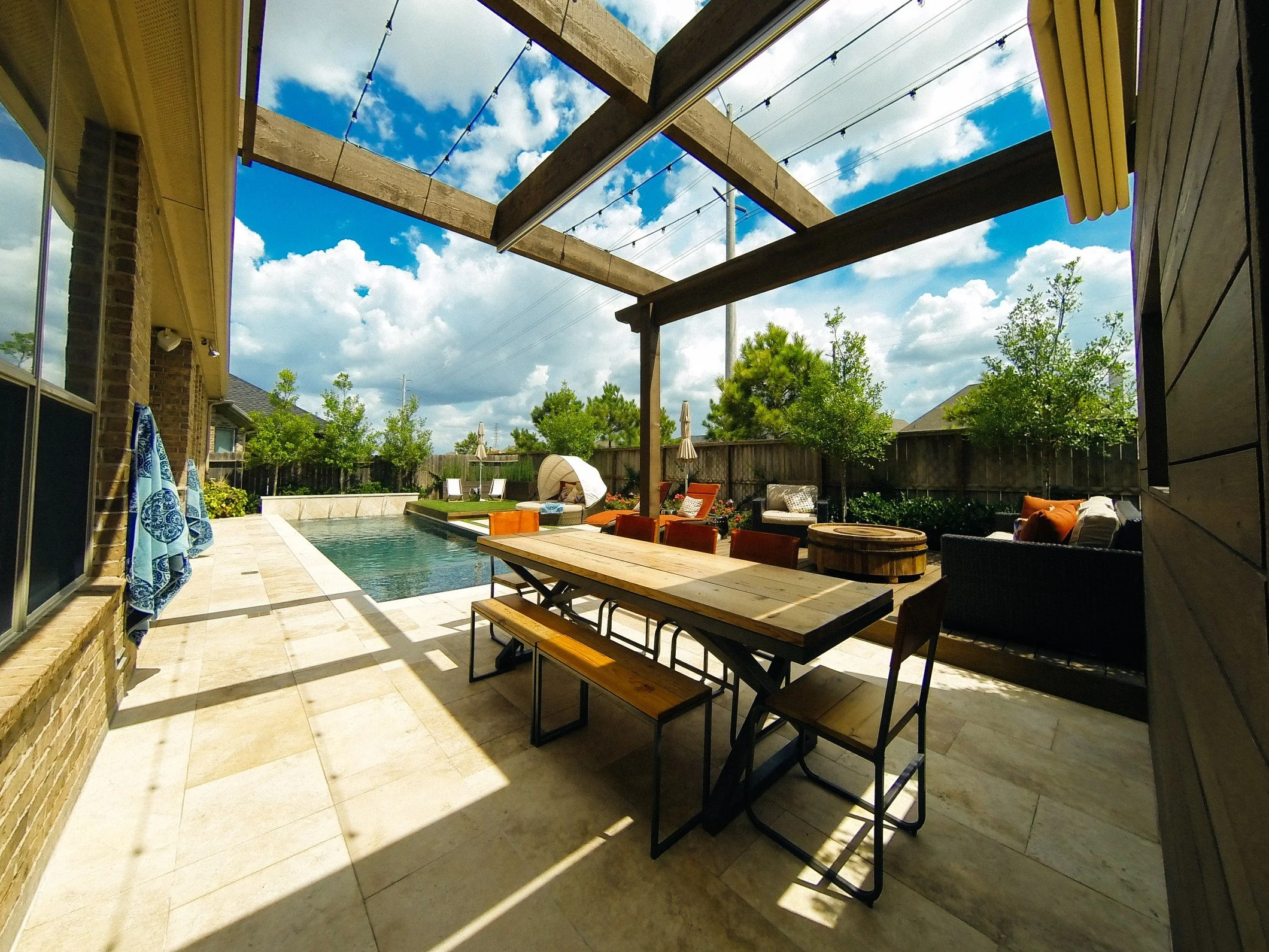 Design. Build. Furnish.