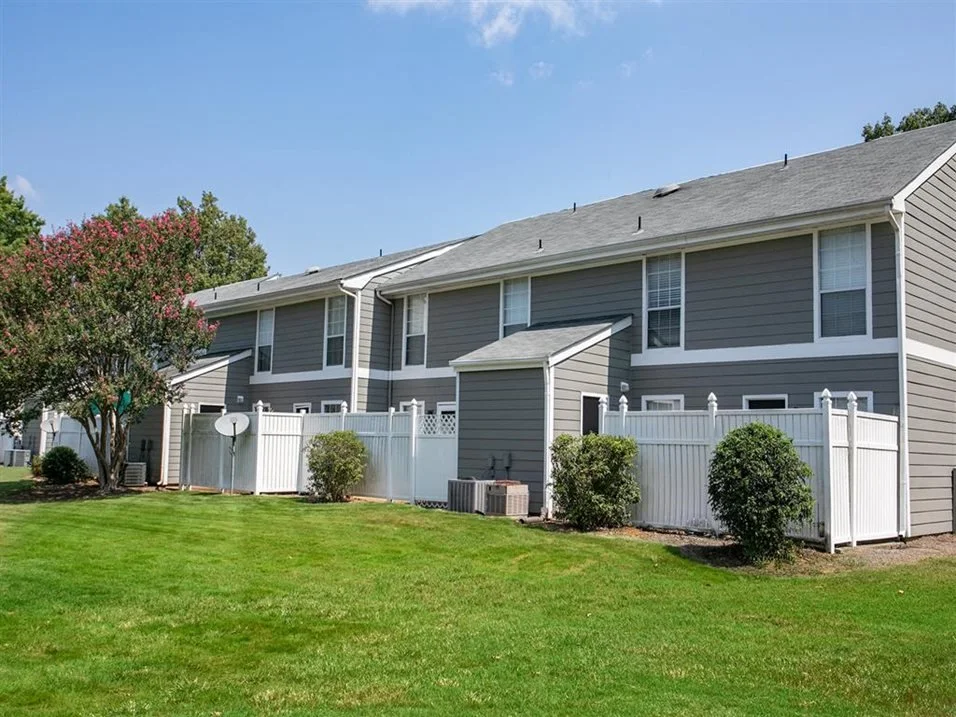 Gallery — The Pointe at Bailey Cove Apartments in Huntsville, Alabama