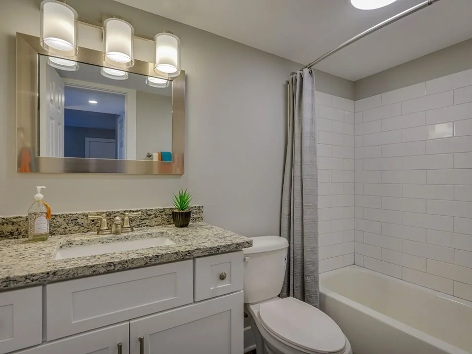 Gallery — The Pointe at Bailey Cove Apartments in Huntsville, Alabama