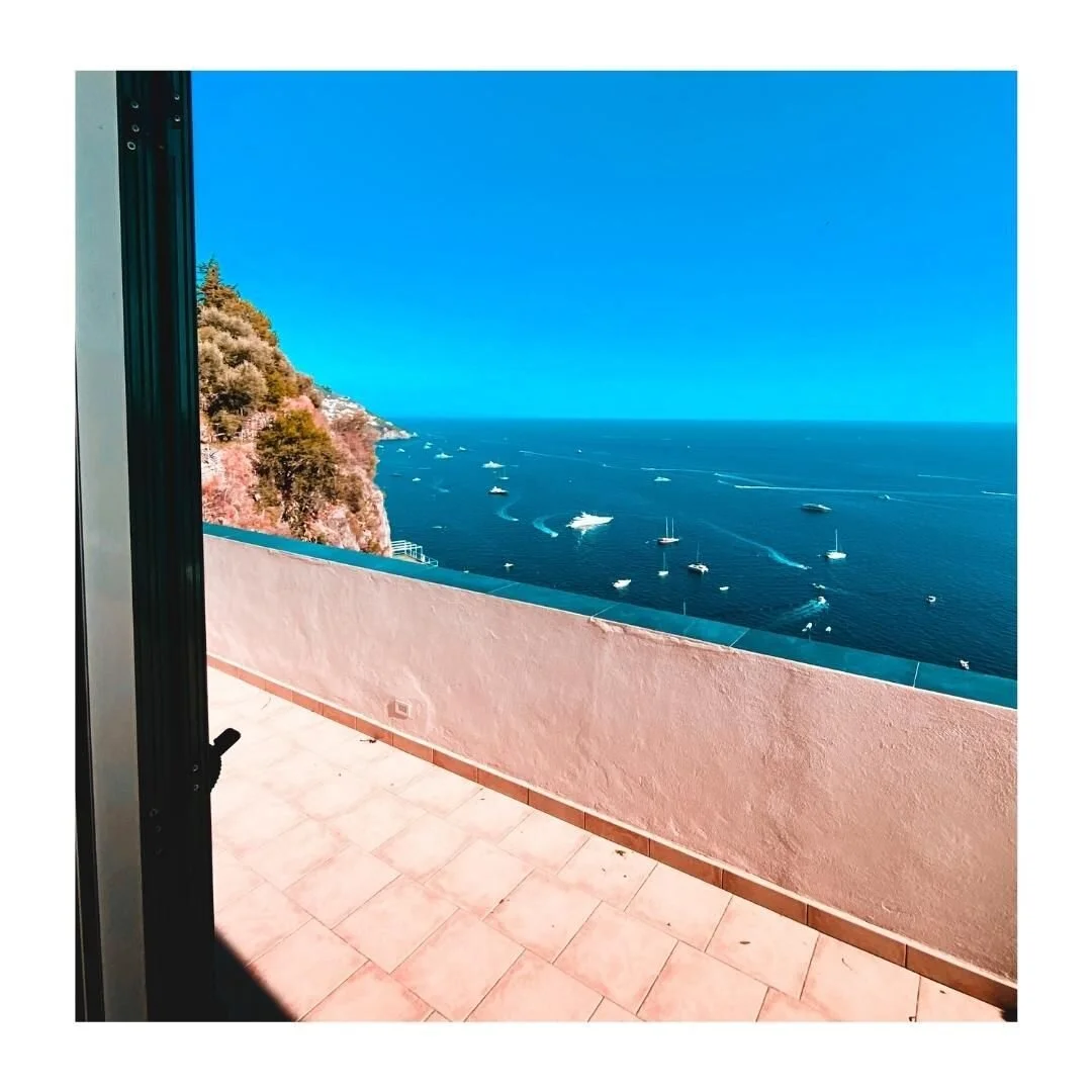 Cliffside retreat with epic sea views

Villa Rispoli Positano 
#Positano 
#Airbnb
#AmalfiCoast
#Italy
#Summer