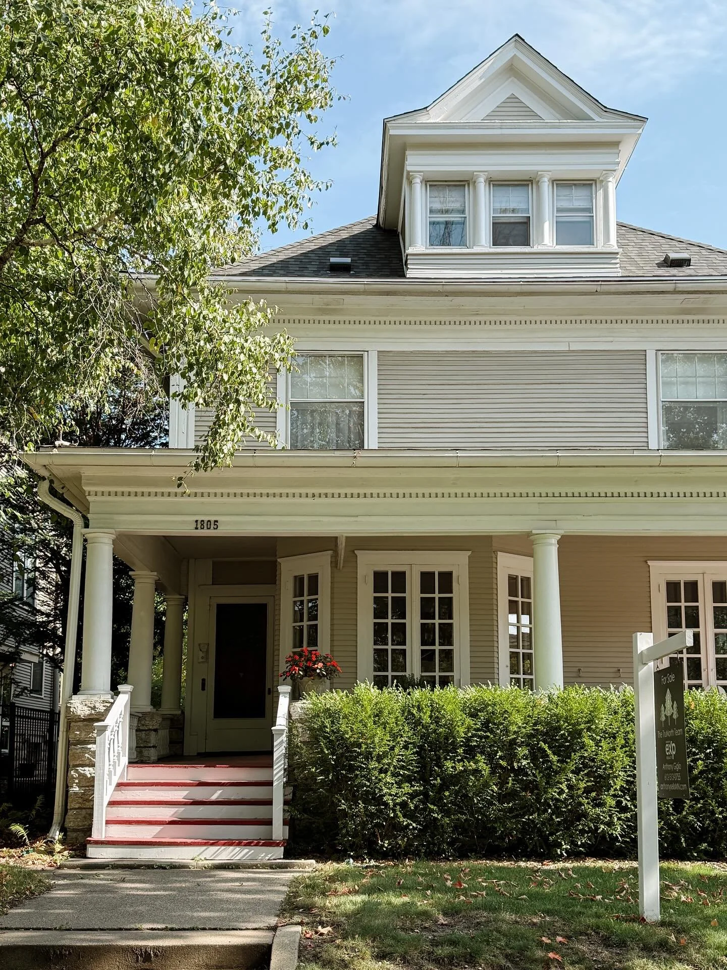 Lovely Victorian in the Lowry Hill neighborhood. Perfect amount of openness and separation on the main level. Big fan of the sunroom additions off the back of the home. 

Interested in finding your own home to love? Fill out my &lsquo;buy with me&rsq