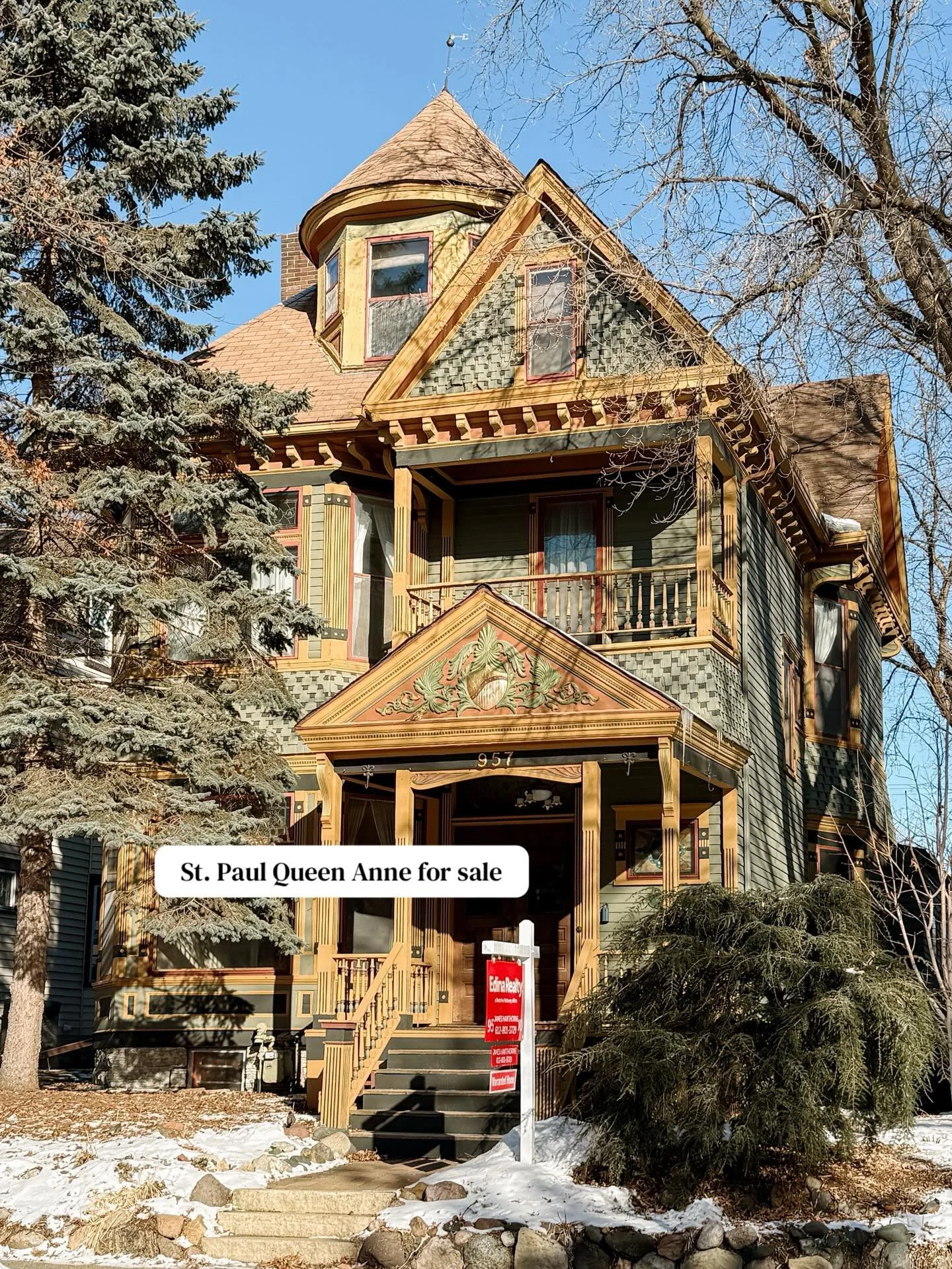 They don&rsquo;t make em how they used to. This 1891 St. Paul Queen Anne style home is breathtaking. The light, the details, the history. I couldn&rsquo;t think of a more St. Paul Summit neighborhood home. I&rsquo;m thankful we have homes like this i