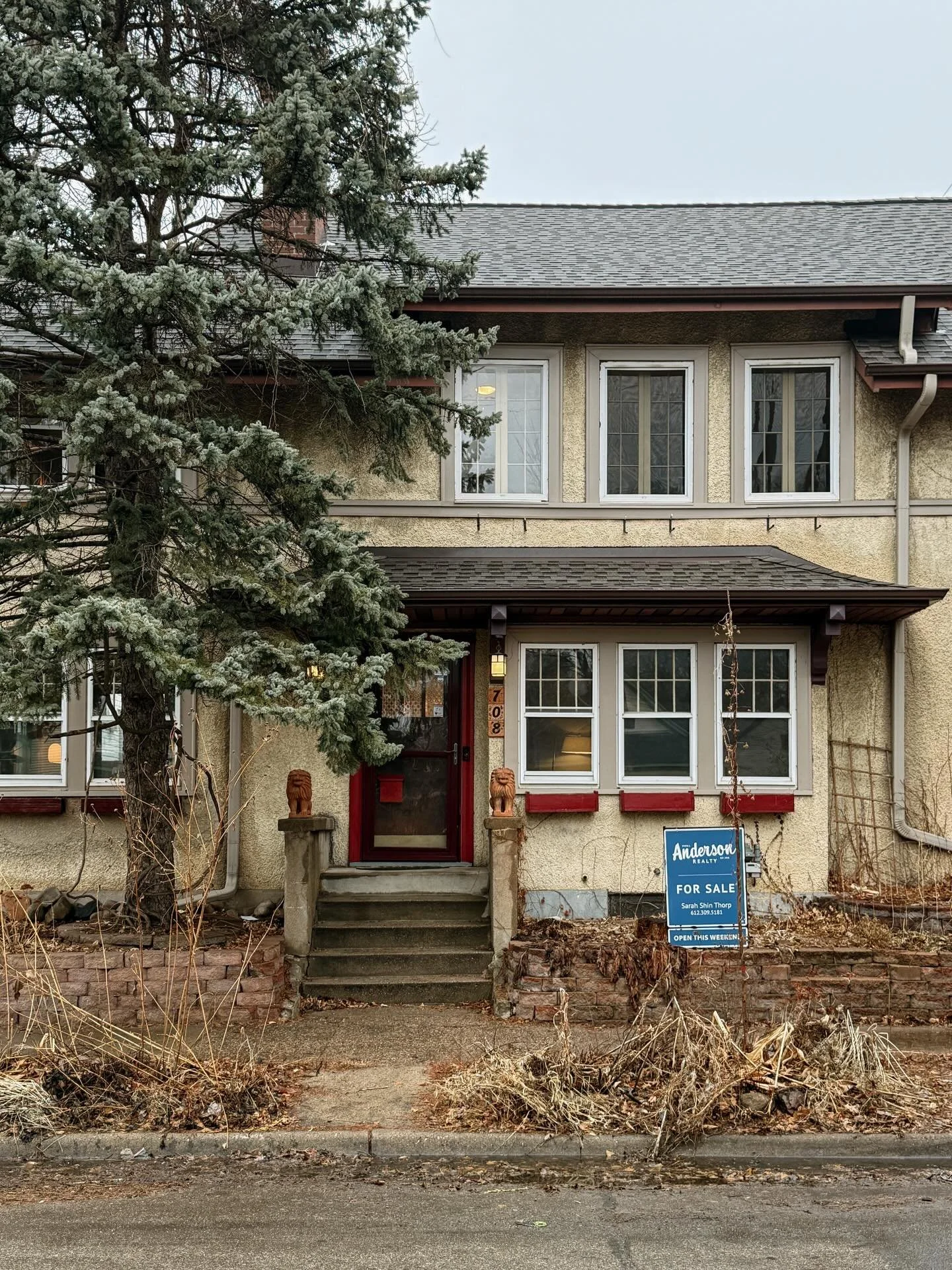 My buyers offer was accepted on this character filled 1915 two story craftsman over the weekend. They were patient in their search and it paid off. They landed a special home 🖤

Interested in finding your own home to love? Fill out my &lsquo;buy wit