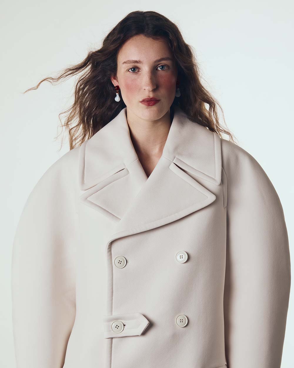 Ekin_Can_Bayrakdar-VOGUE_PORTUGAL_March2026_1 copy.jpg